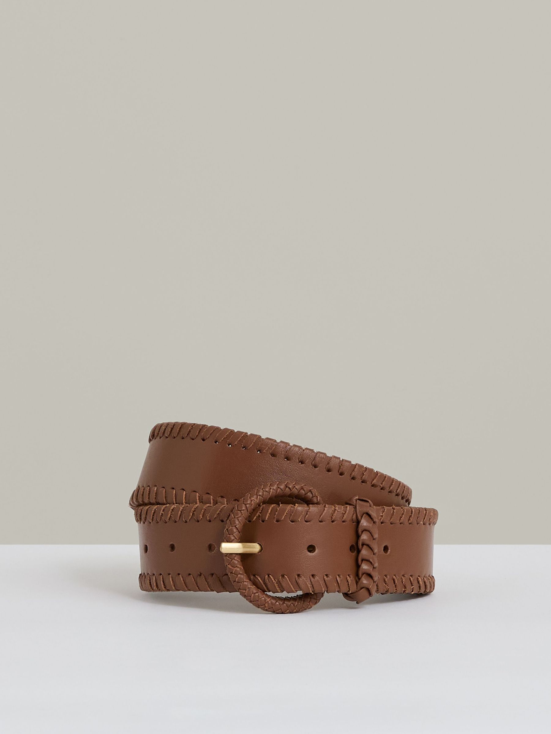 Leather Whipstitch Belt in Tan (F04018) | US$160