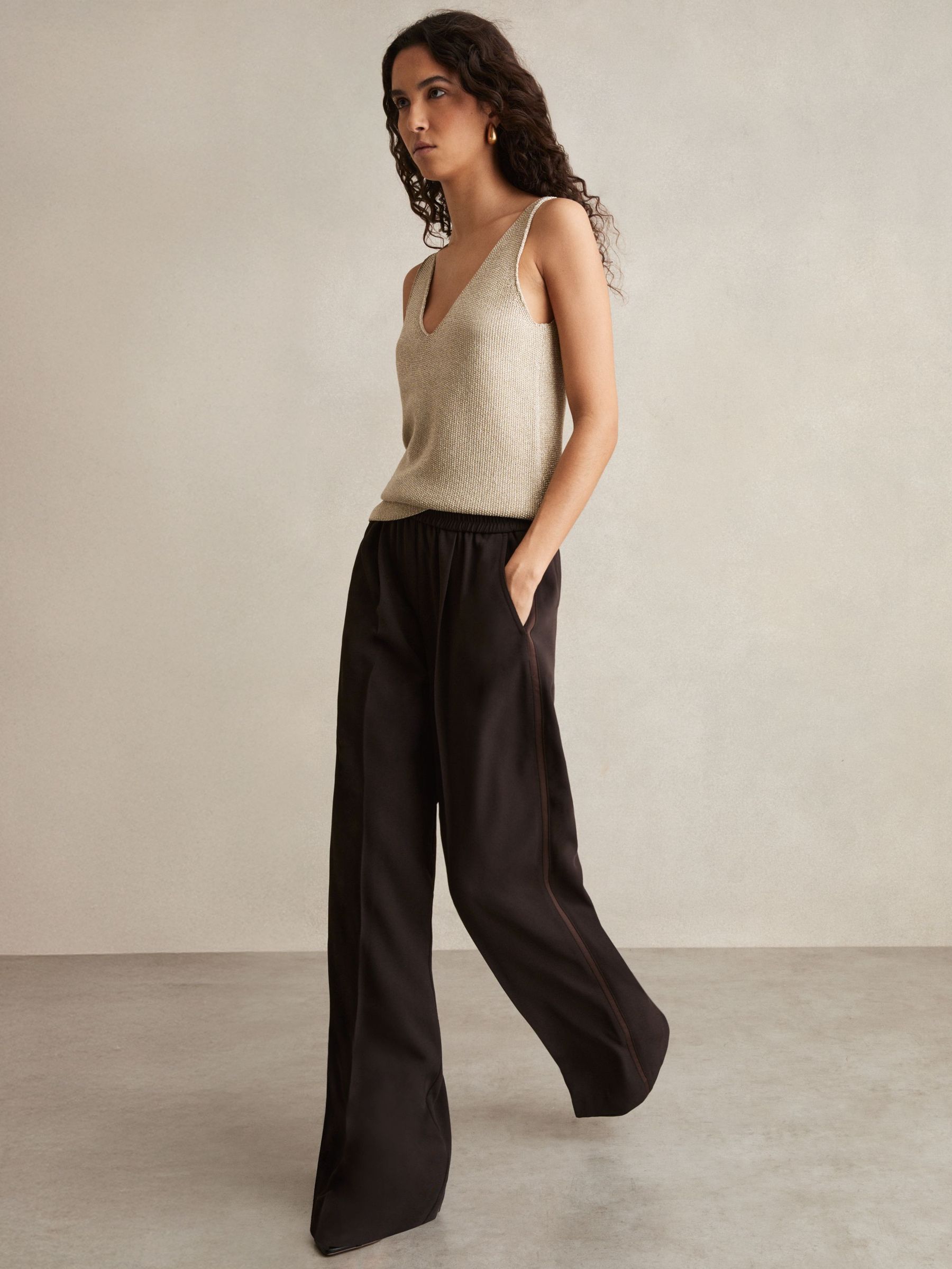 Petite Elasticated Side Stripe Wide Leg Trousers in Chocolate Brown (F06895) | €195