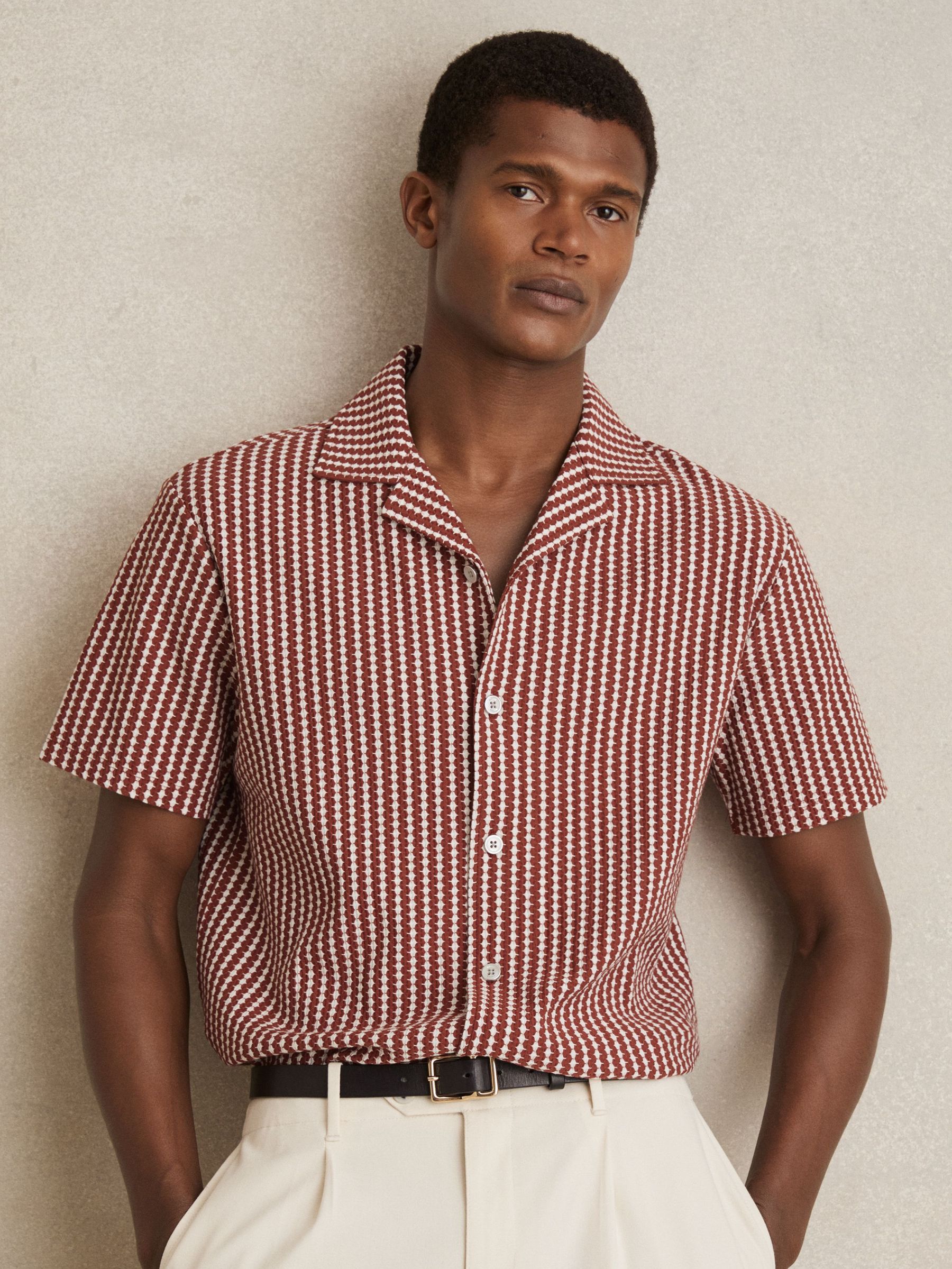 Textured-Stripe Cuban-Collar Shirt in Rust Red/White (F06913) | US$145