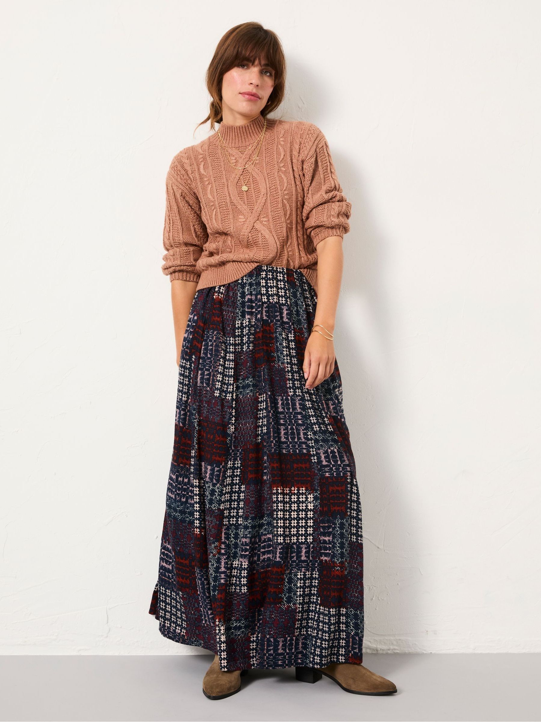 Navy Blanket Maxi Skirt (F07530) | €79