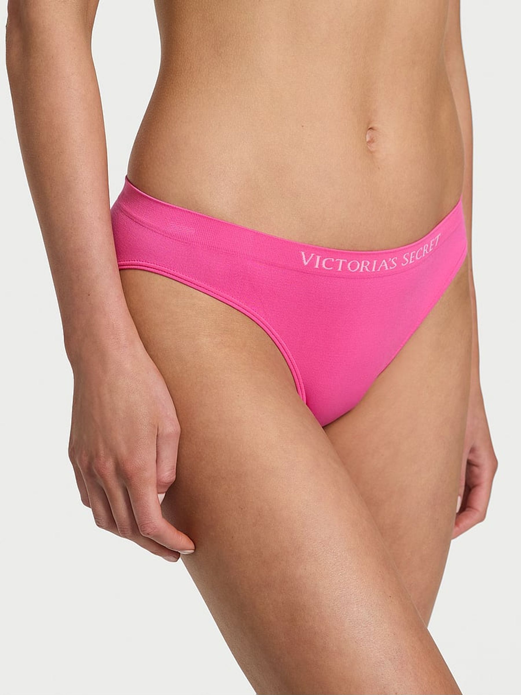 Ultra Pink Bikini Knickers (F09092) | €10.50