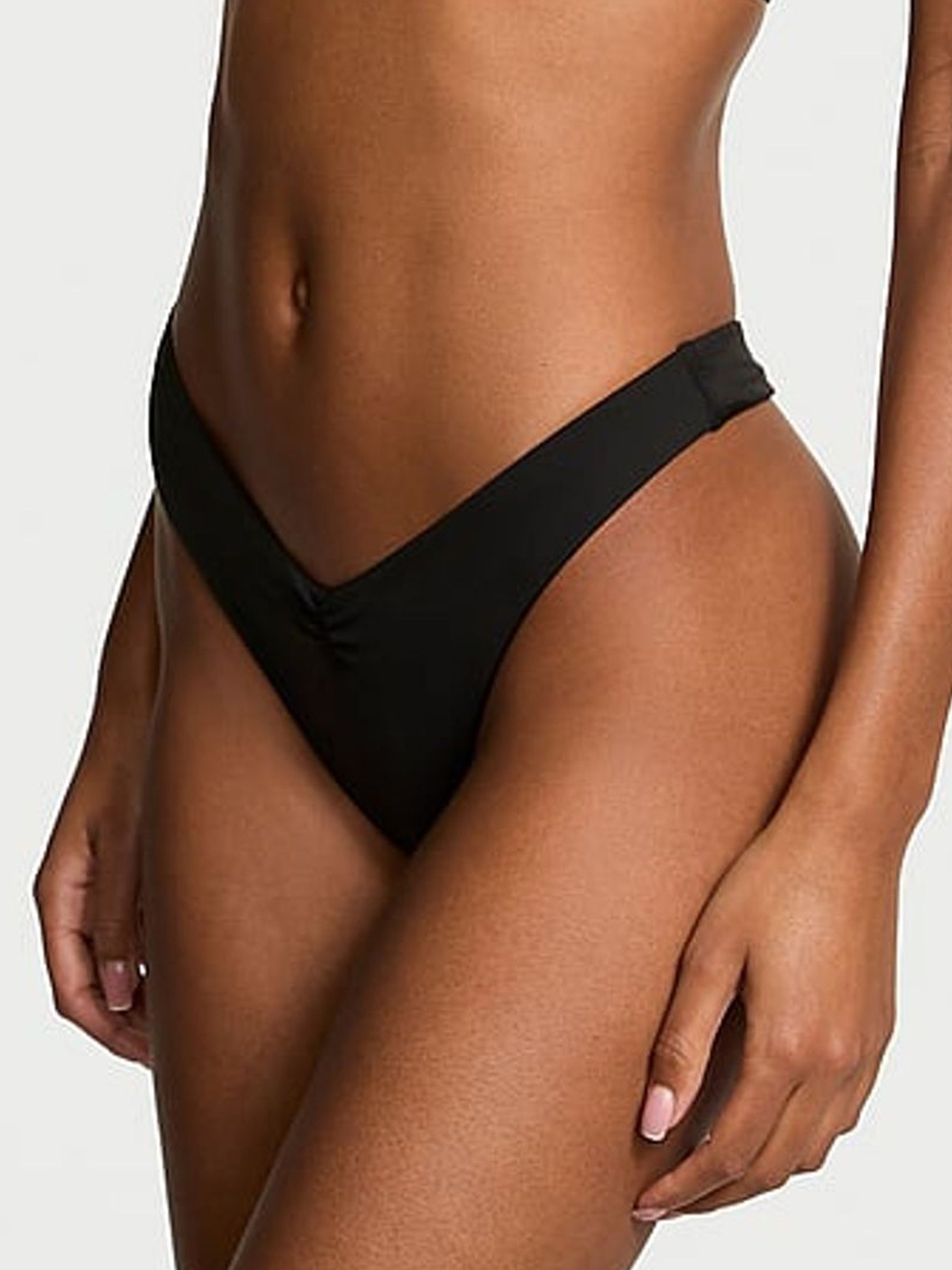 Black Thong Bikini Bottoms (F15622) | €33