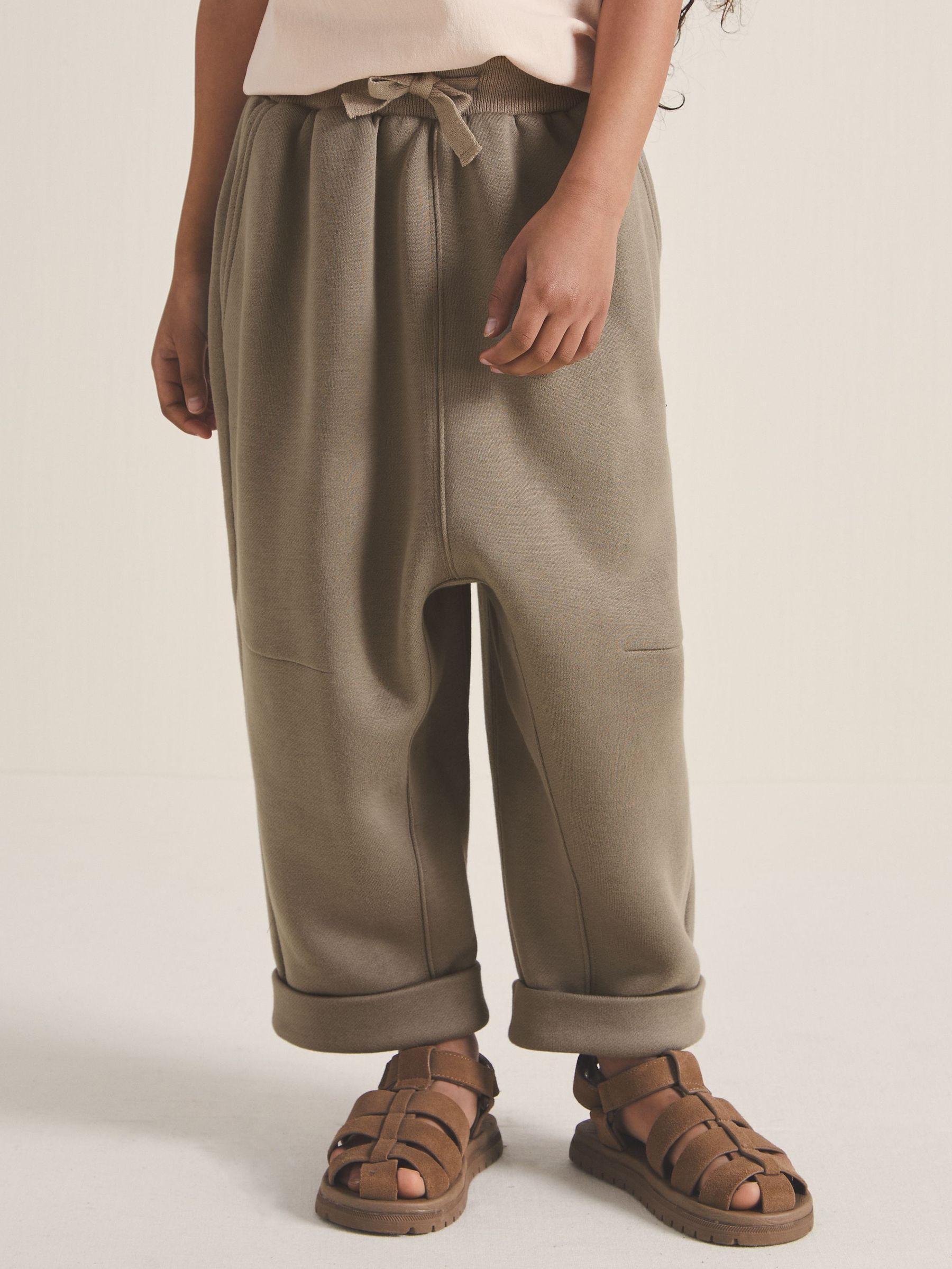 9-13 yrs Reiss | Les 100 Ciels Jersey Joggers in Mink (F18198) | €80