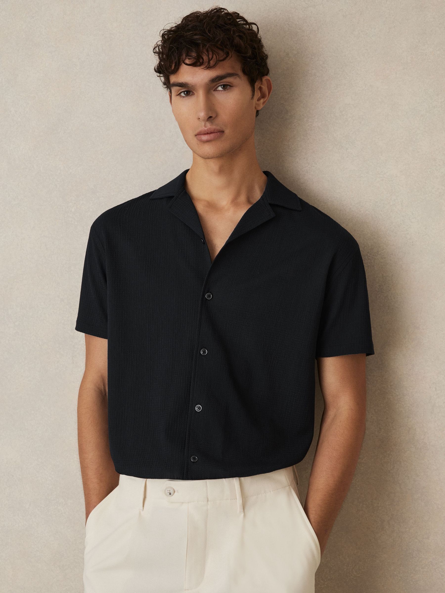 Textured Cuban Collar Shirt in Navy (F18306) | €95