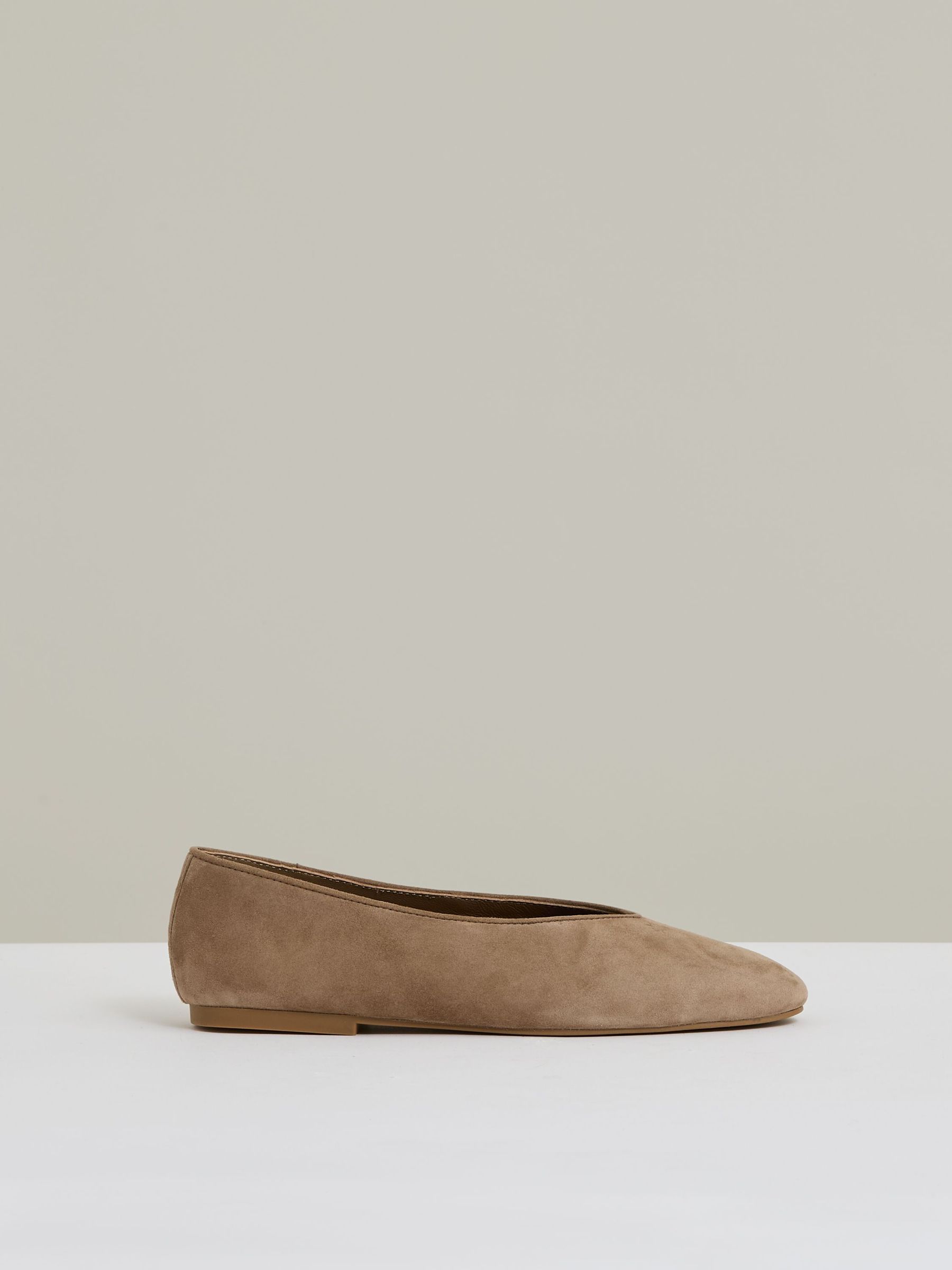 Leather Rounded-Point Toe Ballet Flats in Taupe (F22242) | US$240
