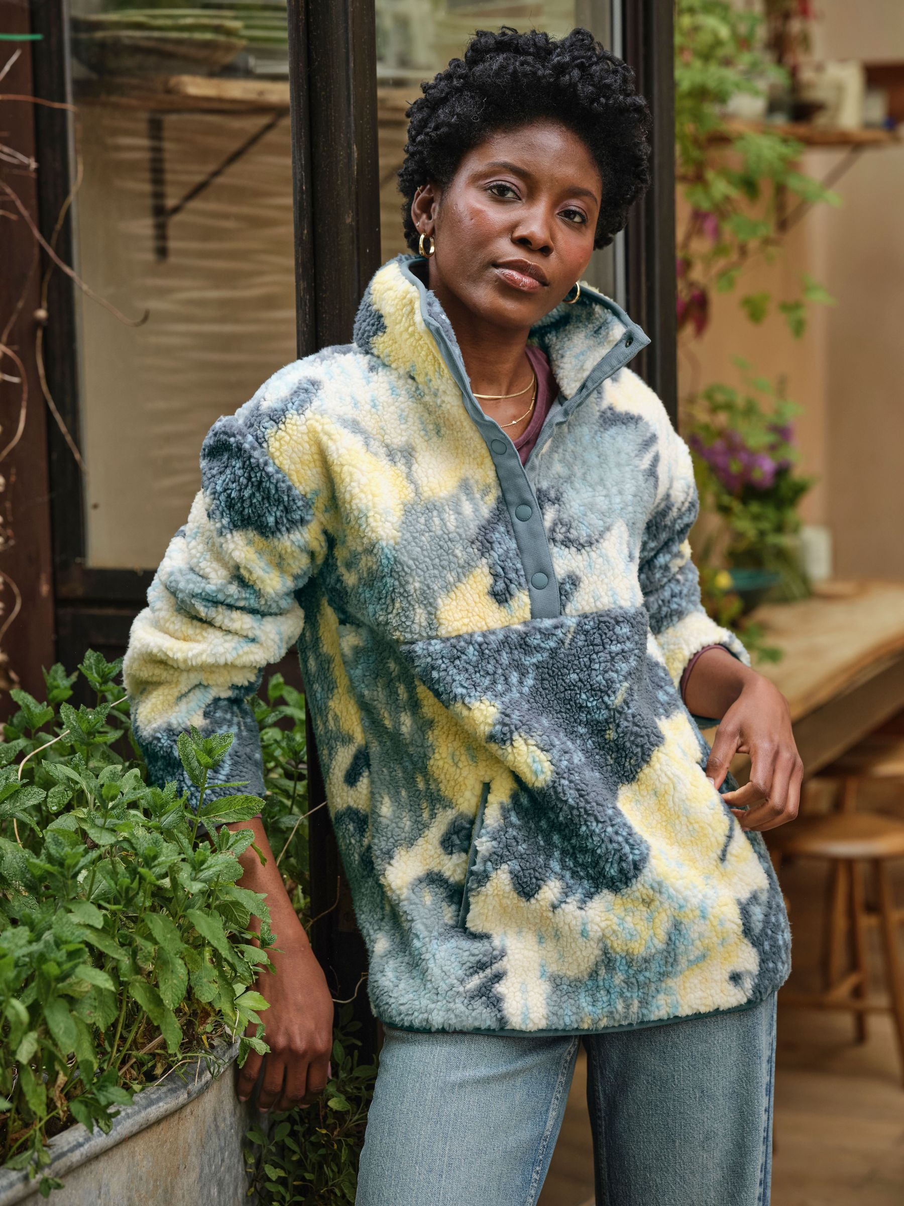 Zoe Blue Mark Make Half Neck Fleece (F22966) | €85.50