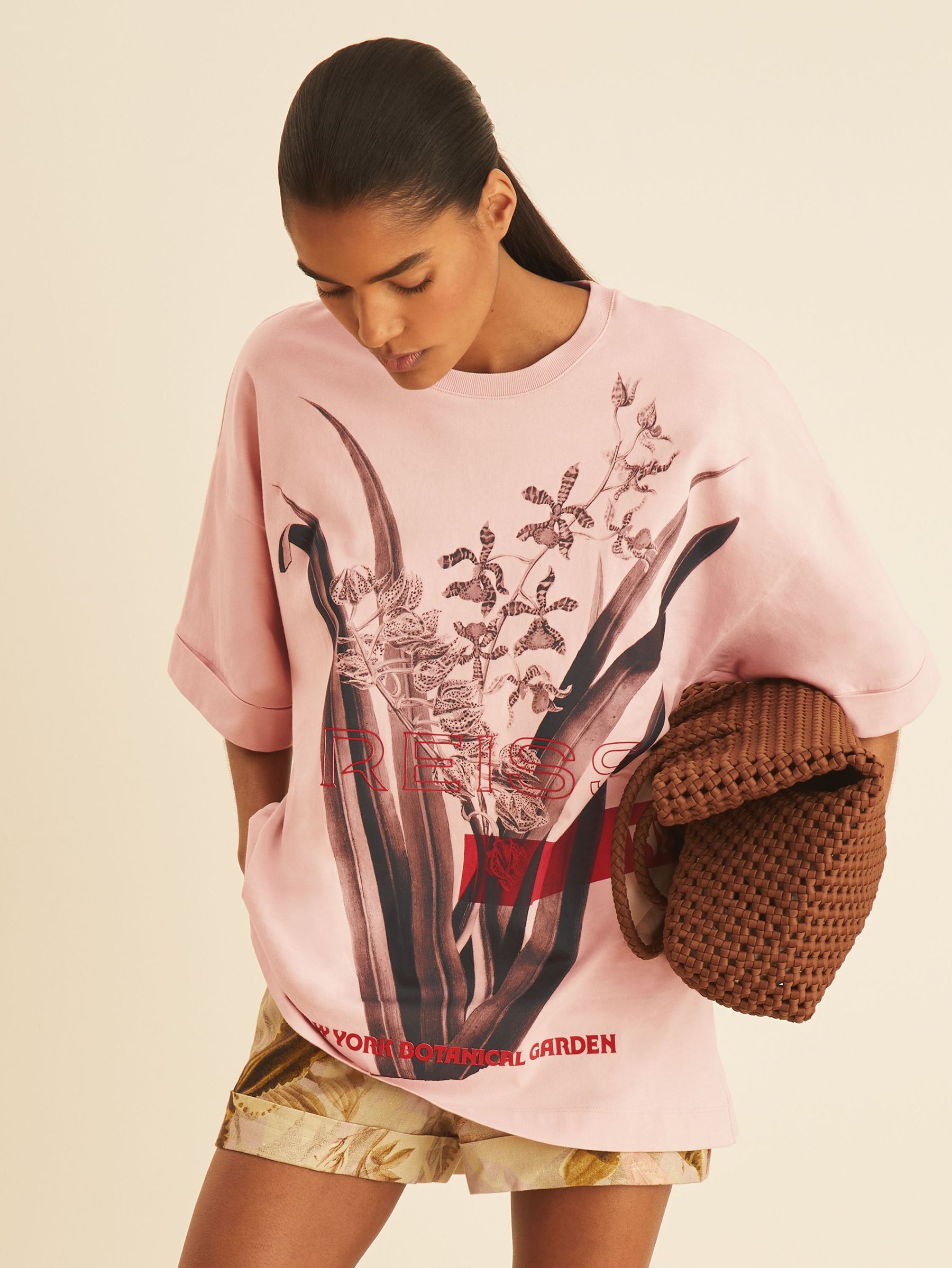 Reiss | NYBG Floral Oversize T-Shirt in Pink (F30548) | US$110
