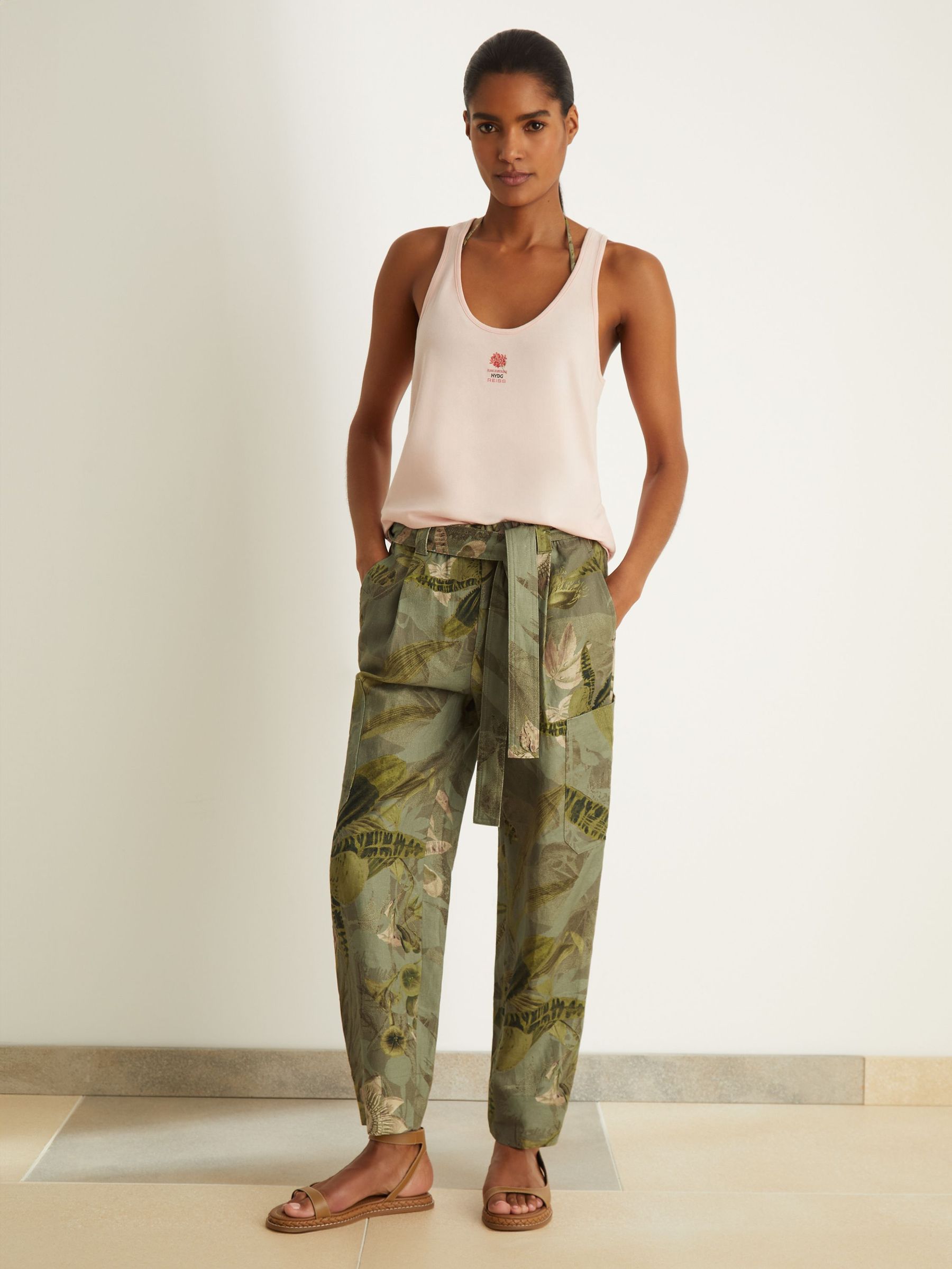 Reiss | NYBG Linen Floral Tapered Trousers in Khaki (F34979) | US$330