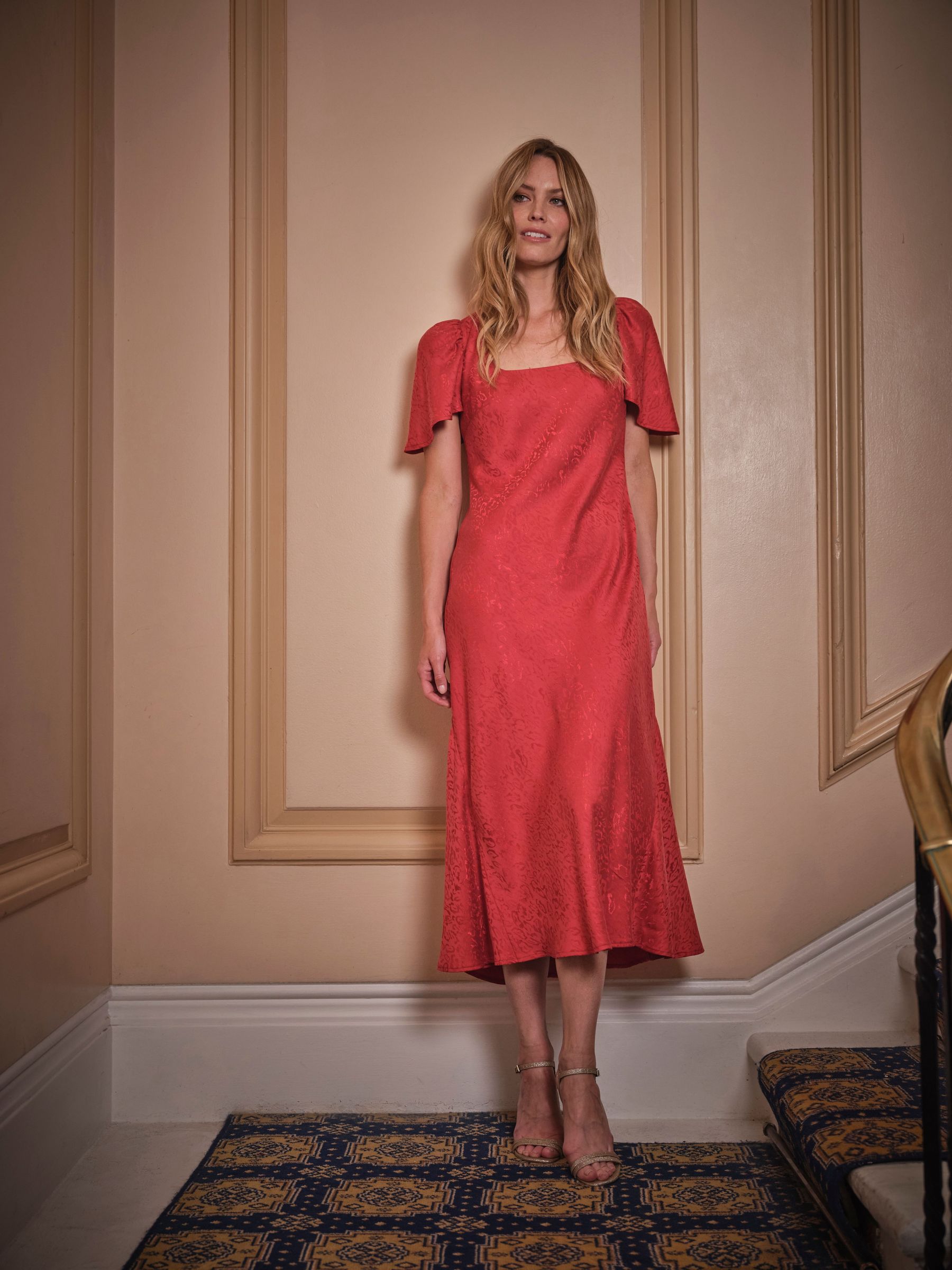 Luna Red Regular Square Neck Jacquard Midi Dress (F40763) | $154
