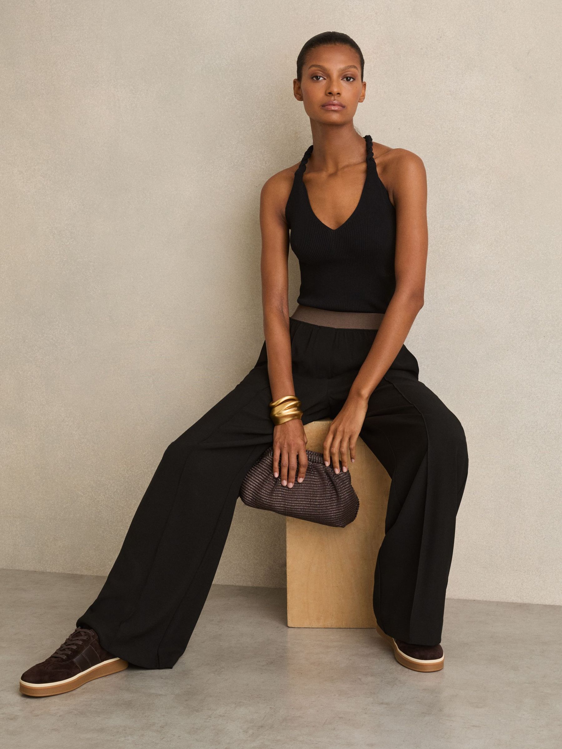 Petite Wide-Leg Elasticated-Waist Trousers in Black (F40791) | US$160