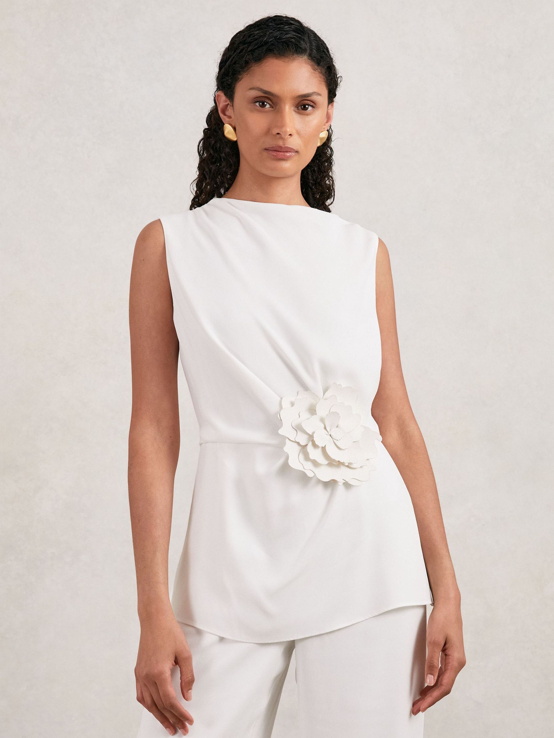 Halston Crepe Wide Leg Jumpsuit in Ivory (F47025) | €780