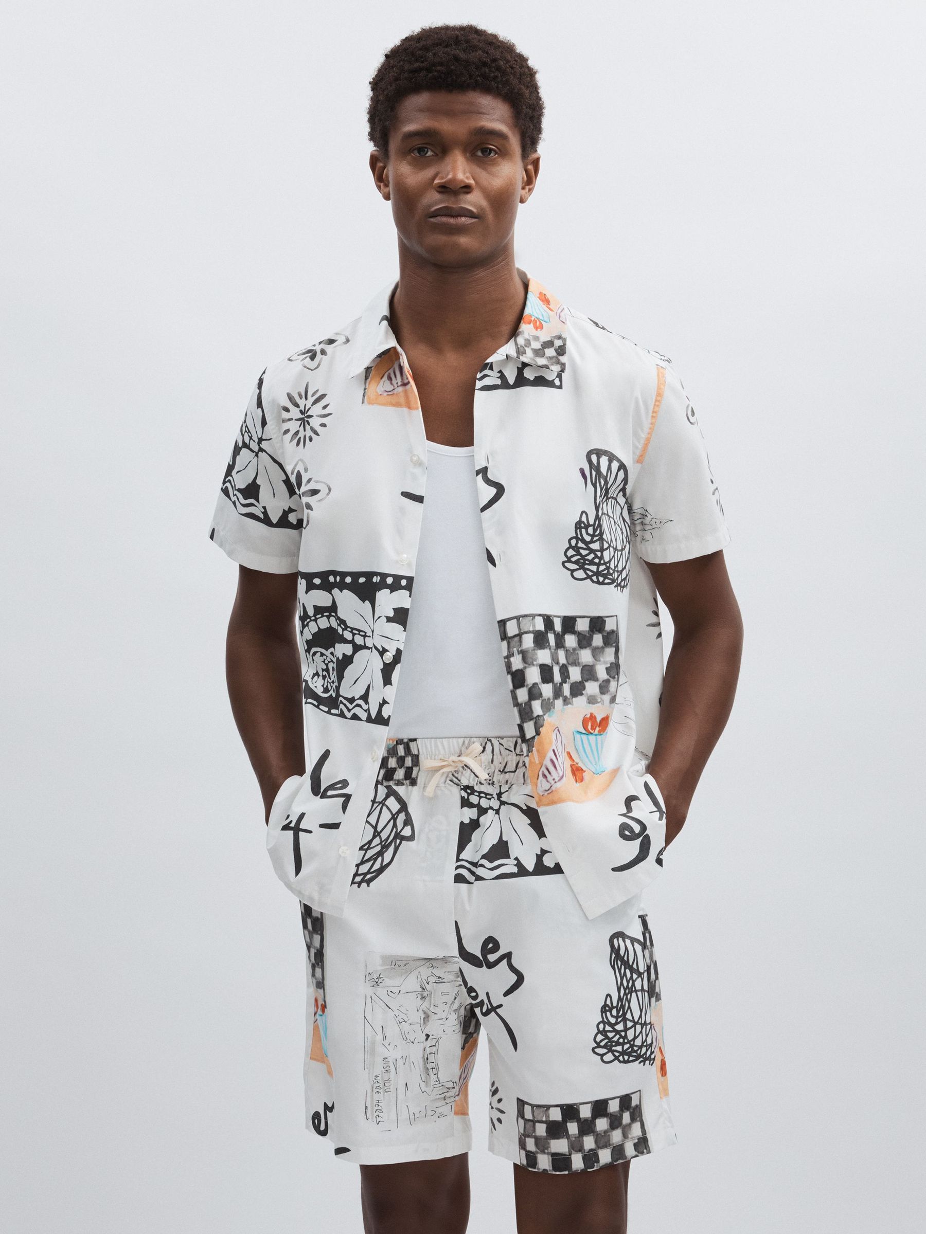 100% Organic Cotton Printed Shorts in Ivory Print (F47046) | €155