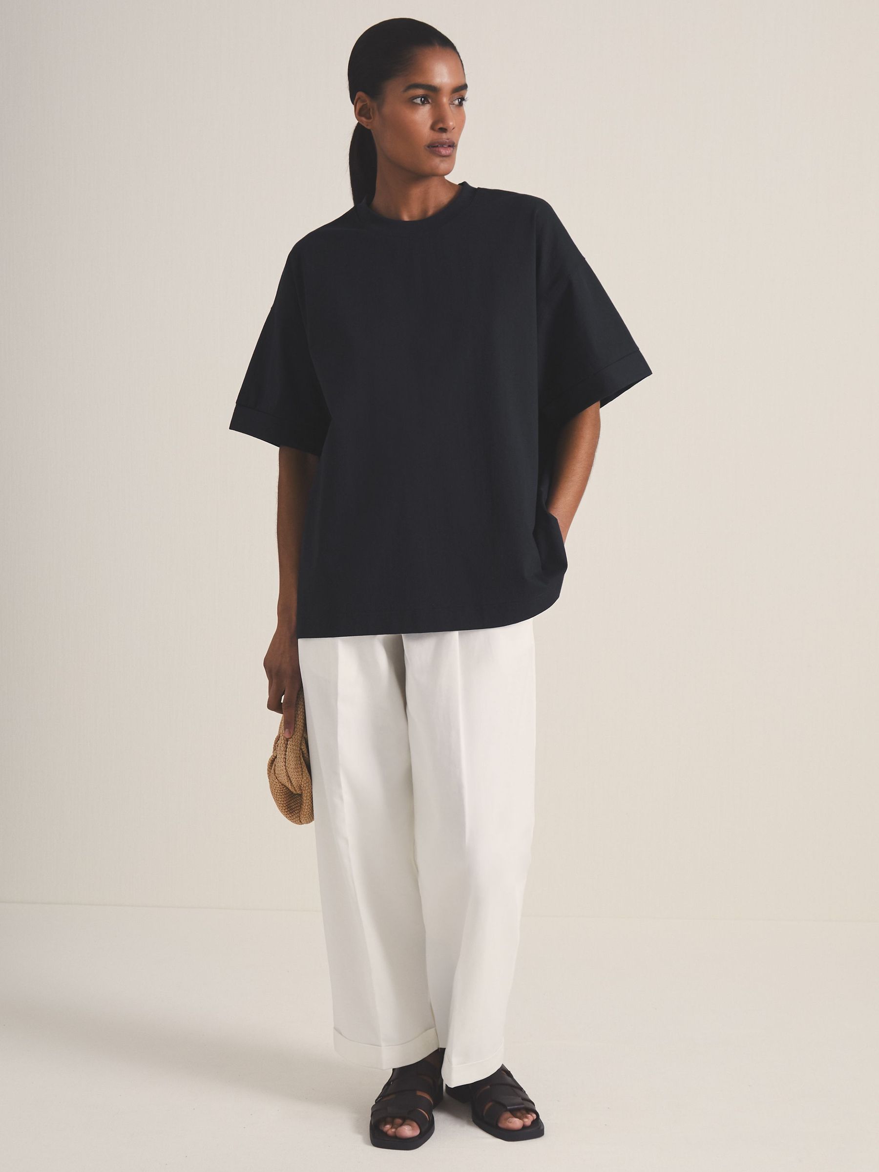 Reiss | Les 100 Ciels Oversize T-Shirt in Navy (F49253) | US$125