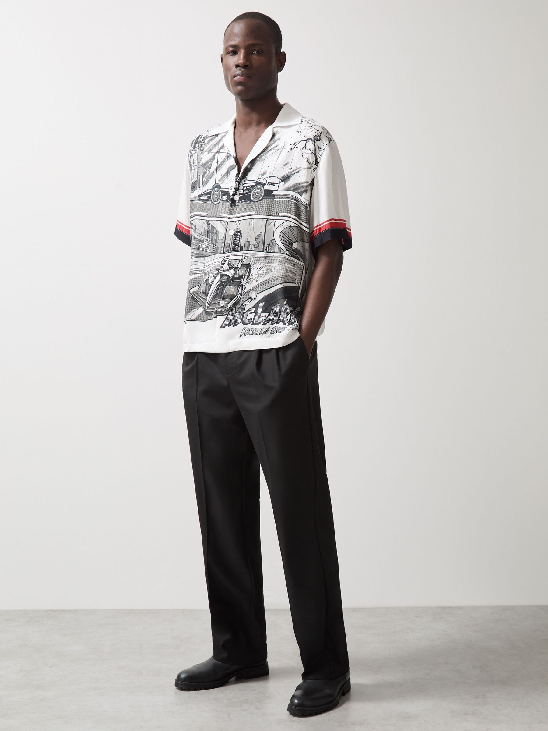 McLaren F1 Team Suzuka GP Shirt in Black/White (F51292) | 785 SAR