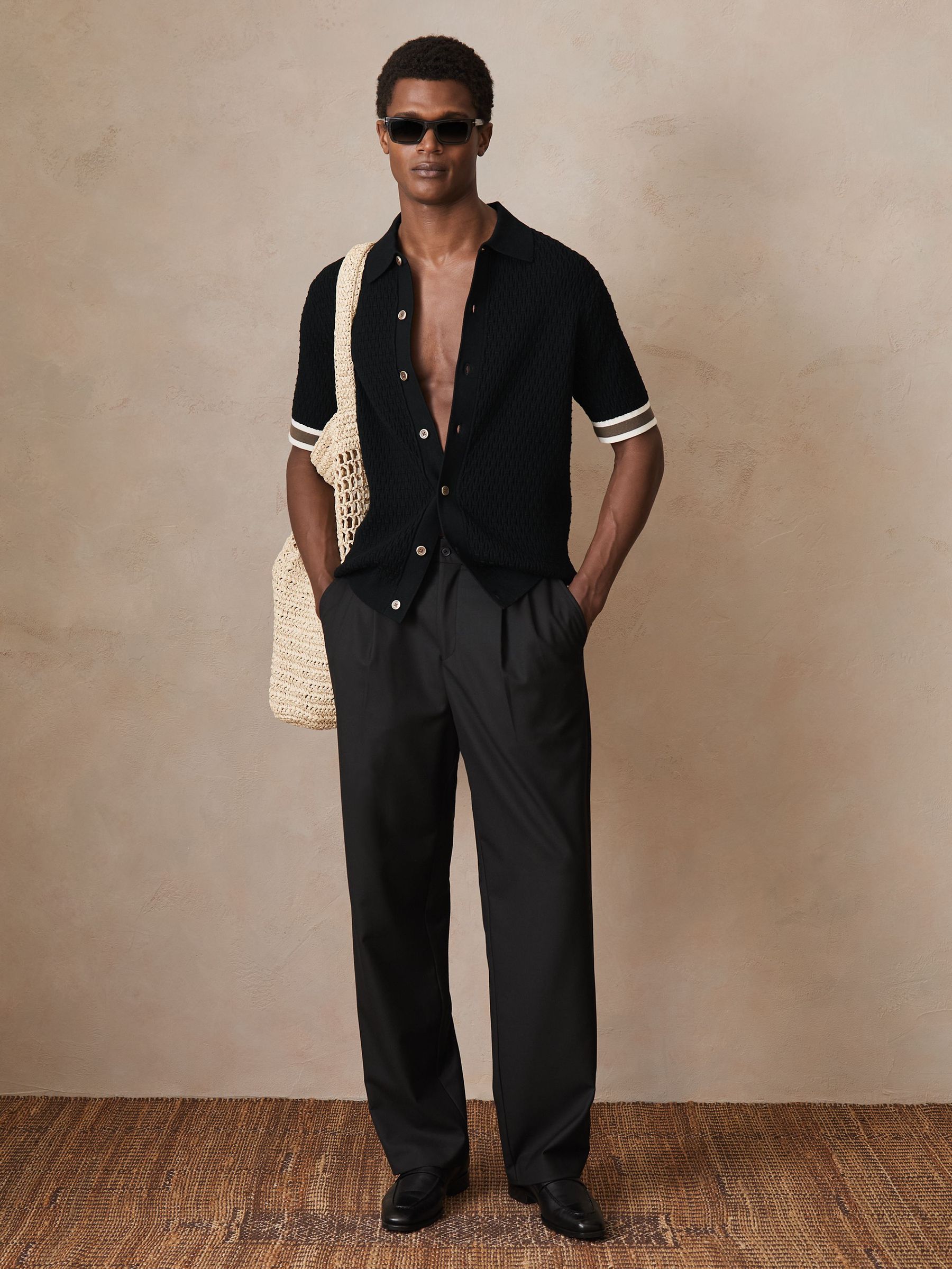 Reiss | Ché Textured Cuff-Trim Shirt in Black (F51301) | €185