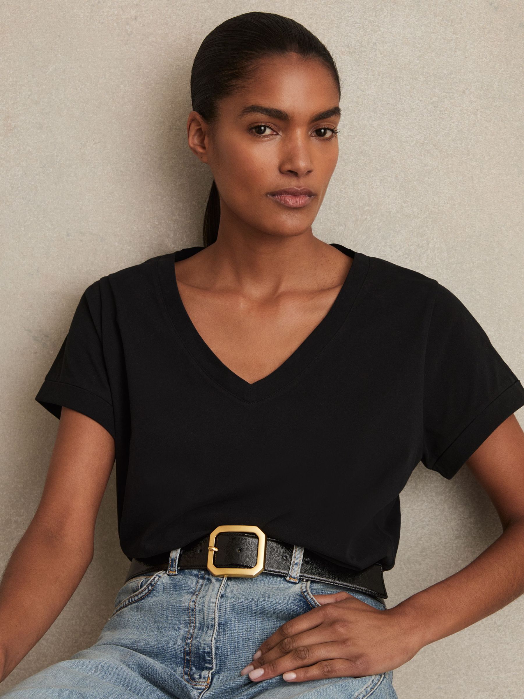 Brushed-Cotton V-Neck T-Shirt in Black (F57882) | CA$70