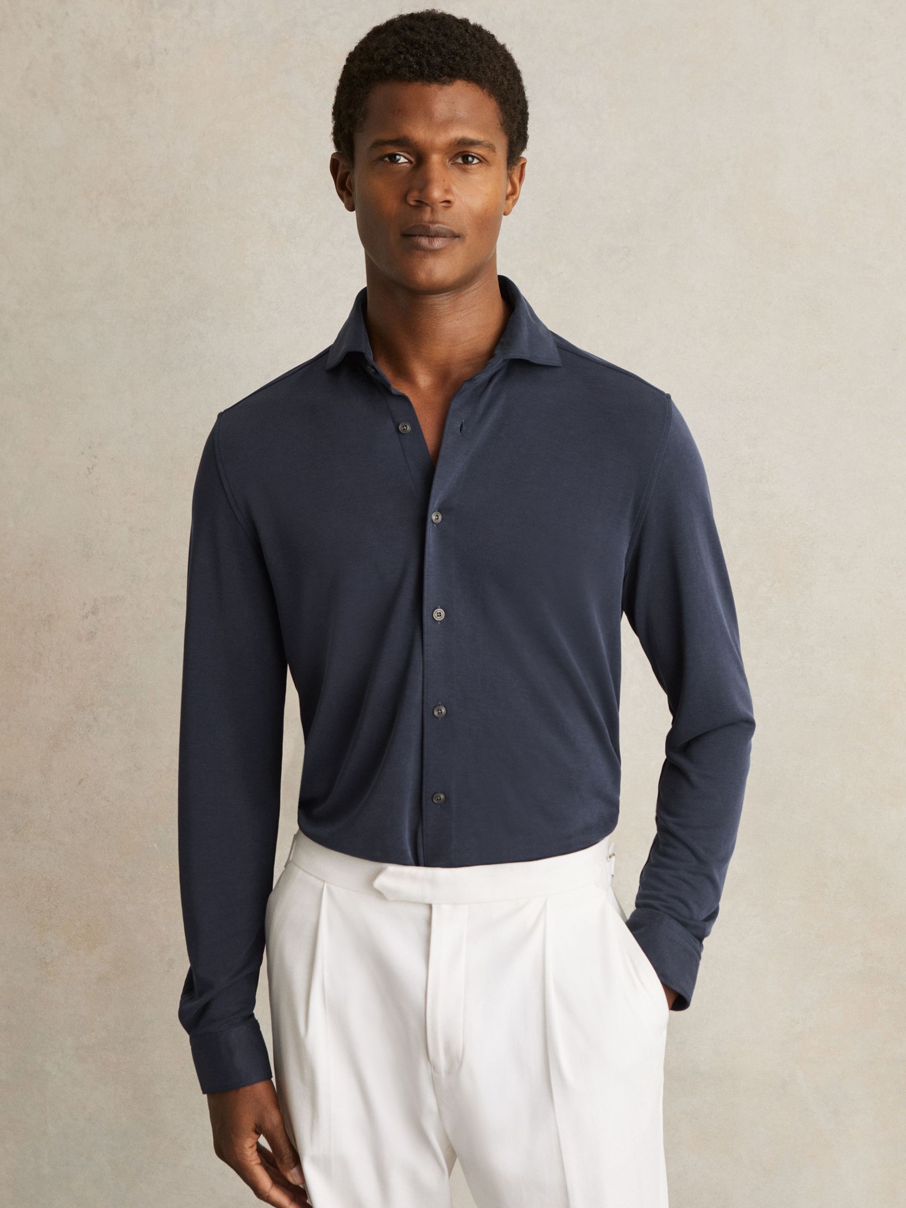 Modal-Blend Cutaway-Collar Shirt Regular-Fit in Navy (F60569) | €140