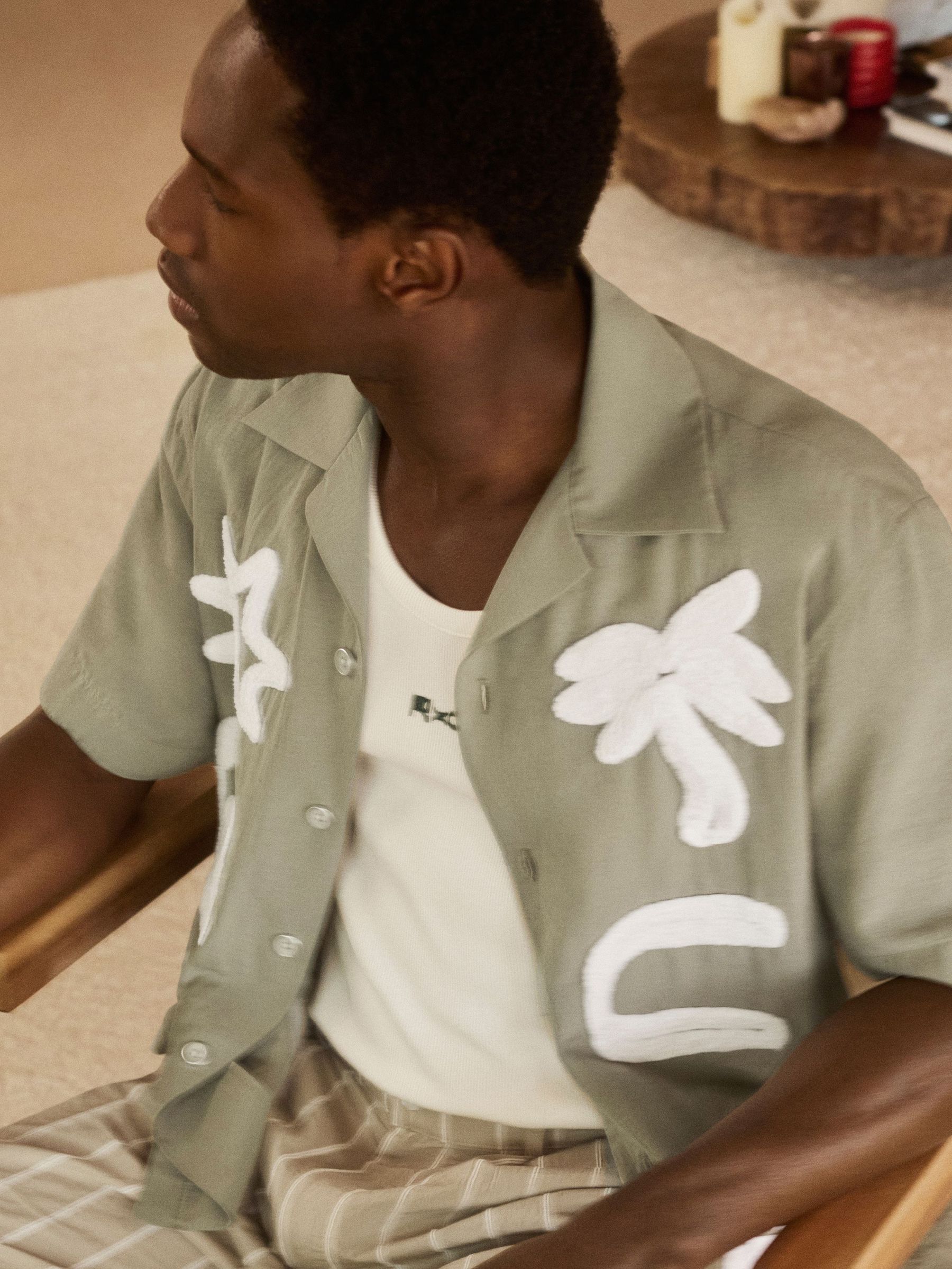 Reiss | Ché Motif-Embroidered Shirt in Sage/White (F72422) | AED785