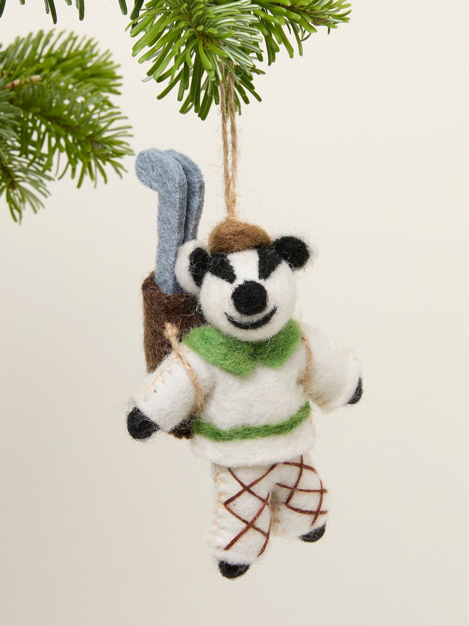 White Golfing Badger Felt Decoration (F77269) | €11.50