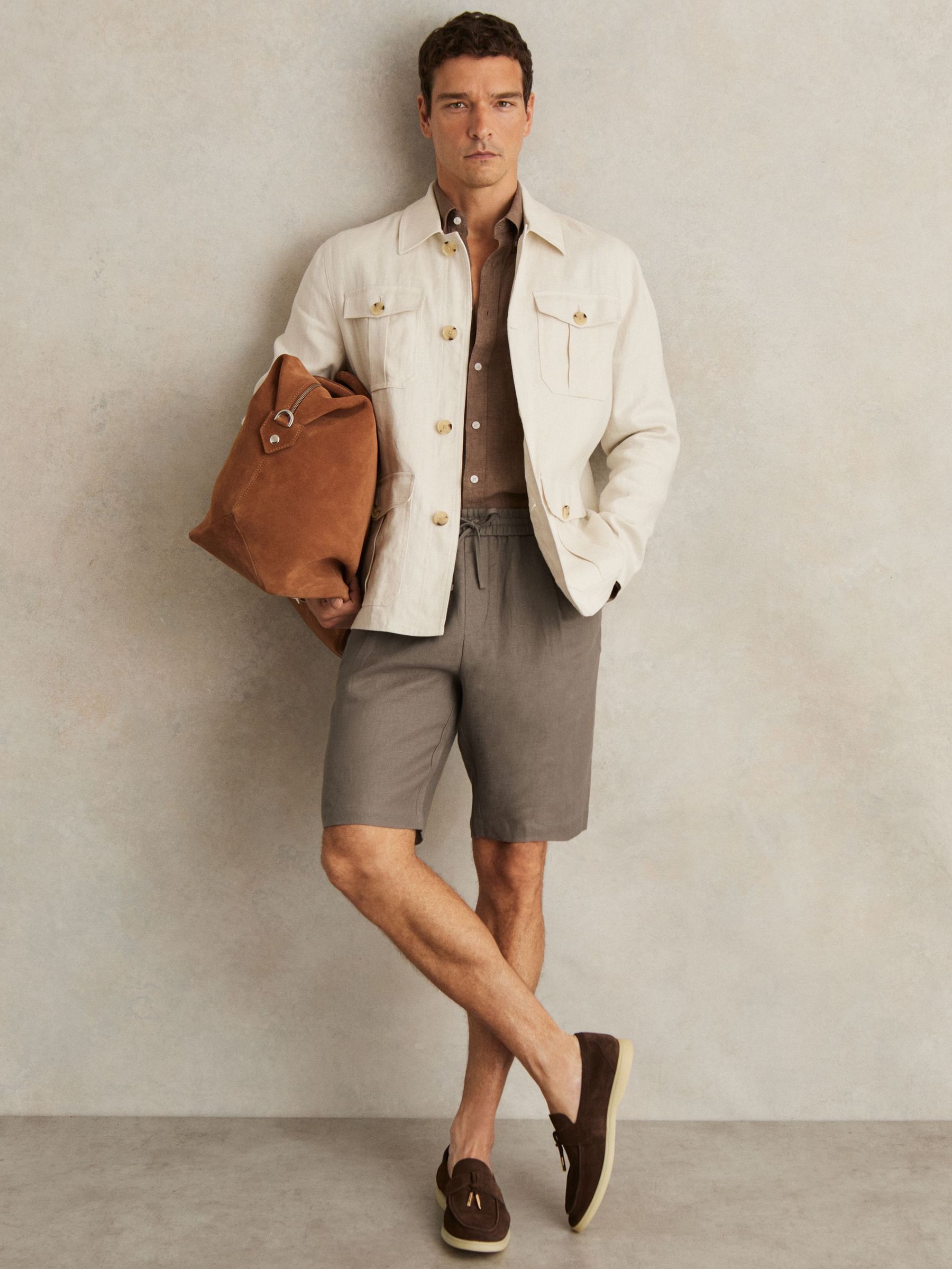 Linen Drawstring Shorts in Mushroom Brown (F78984) | €140