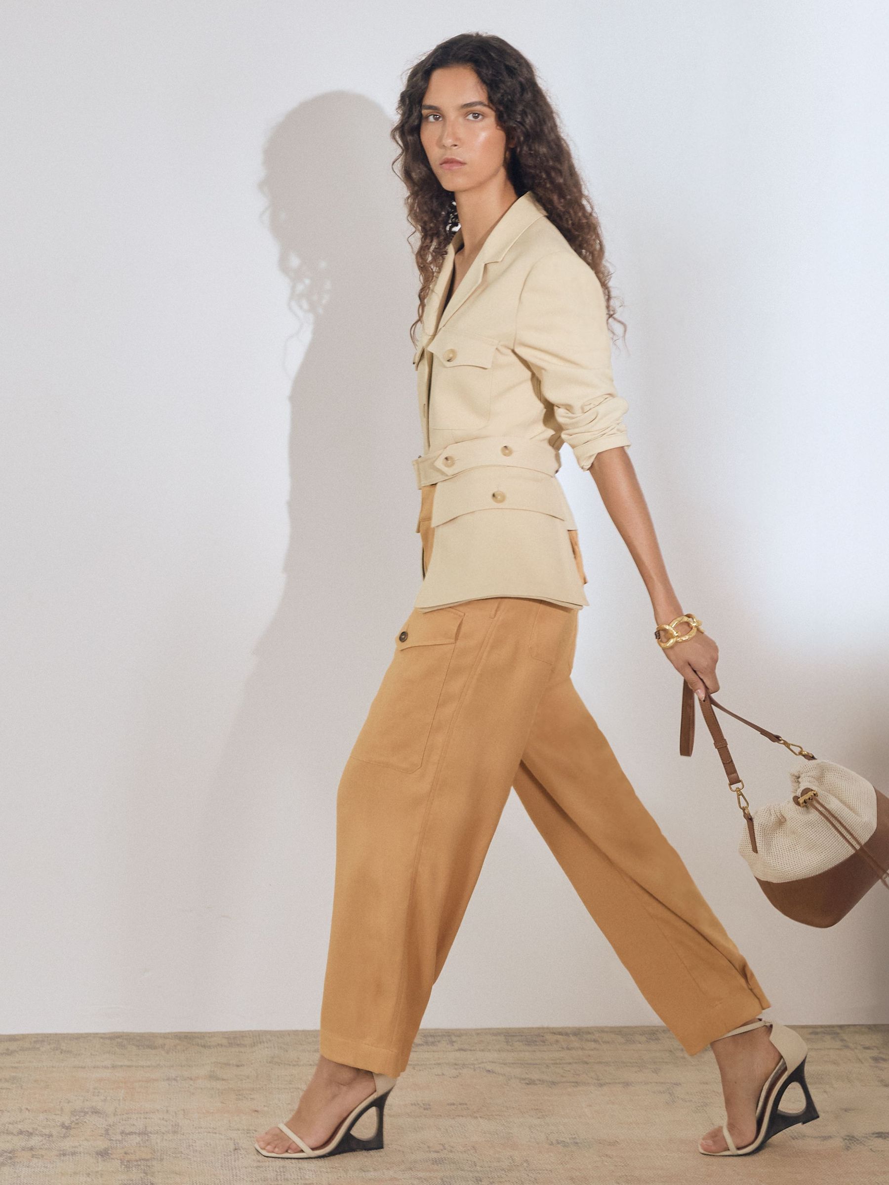 Atelier Tapered Cargo Trousers in Tan (F89526) | US$540