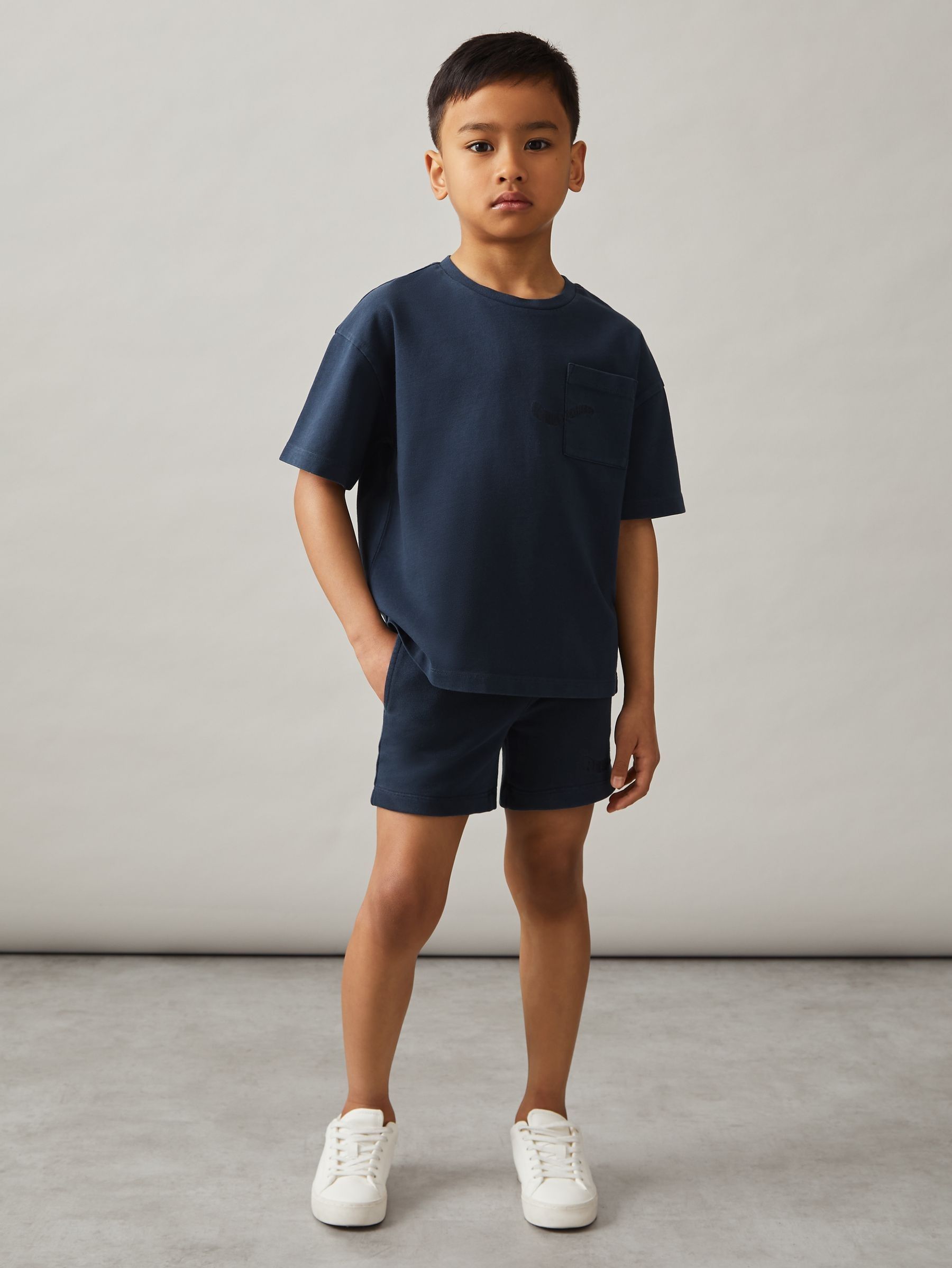Cotton Palm-Embroidery Oversize T-Shirt in Washed Navy (F93816) | €30