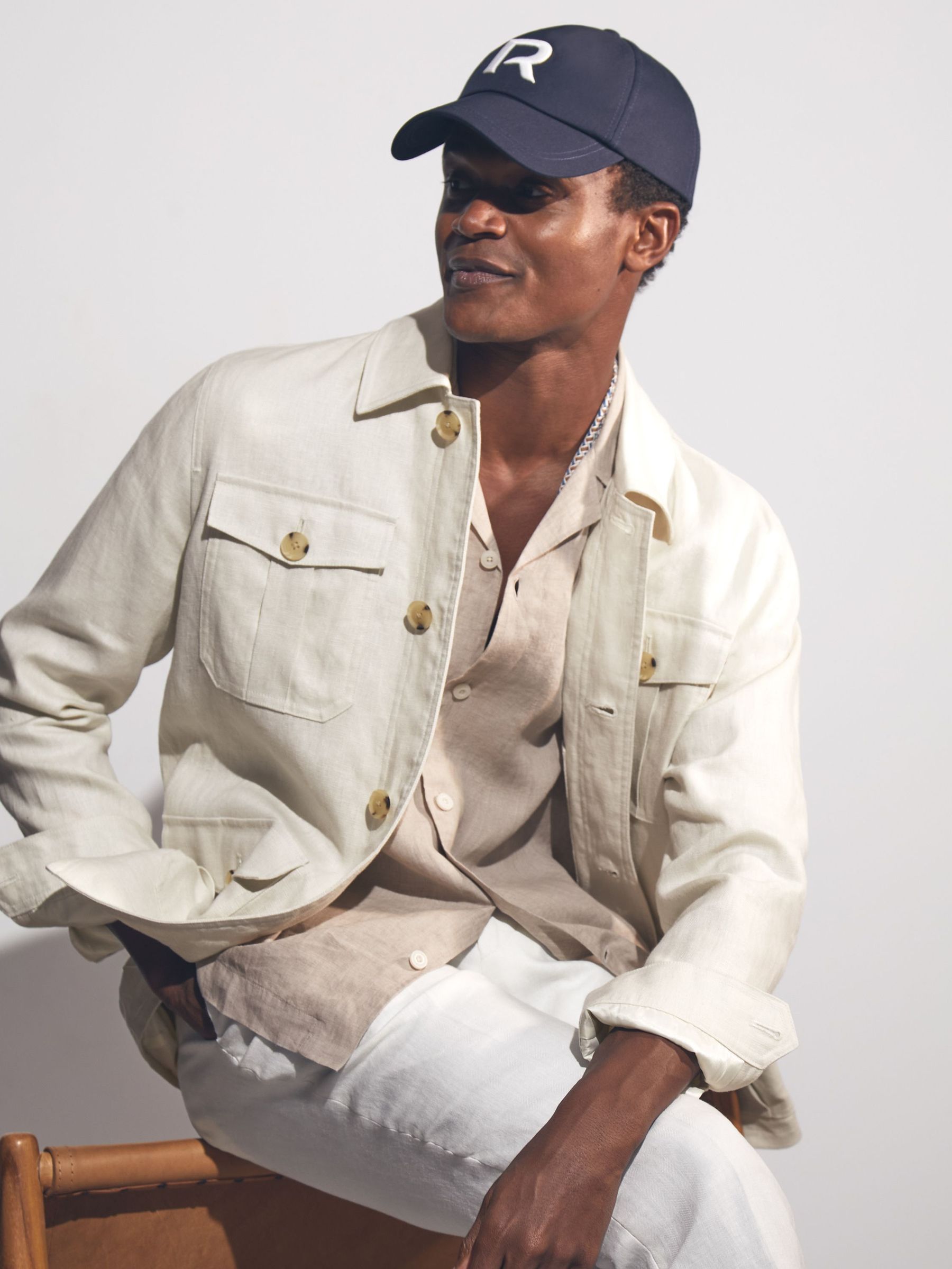 Linen Four-Pocket Safari Jacket in Off White (F96638) | €395