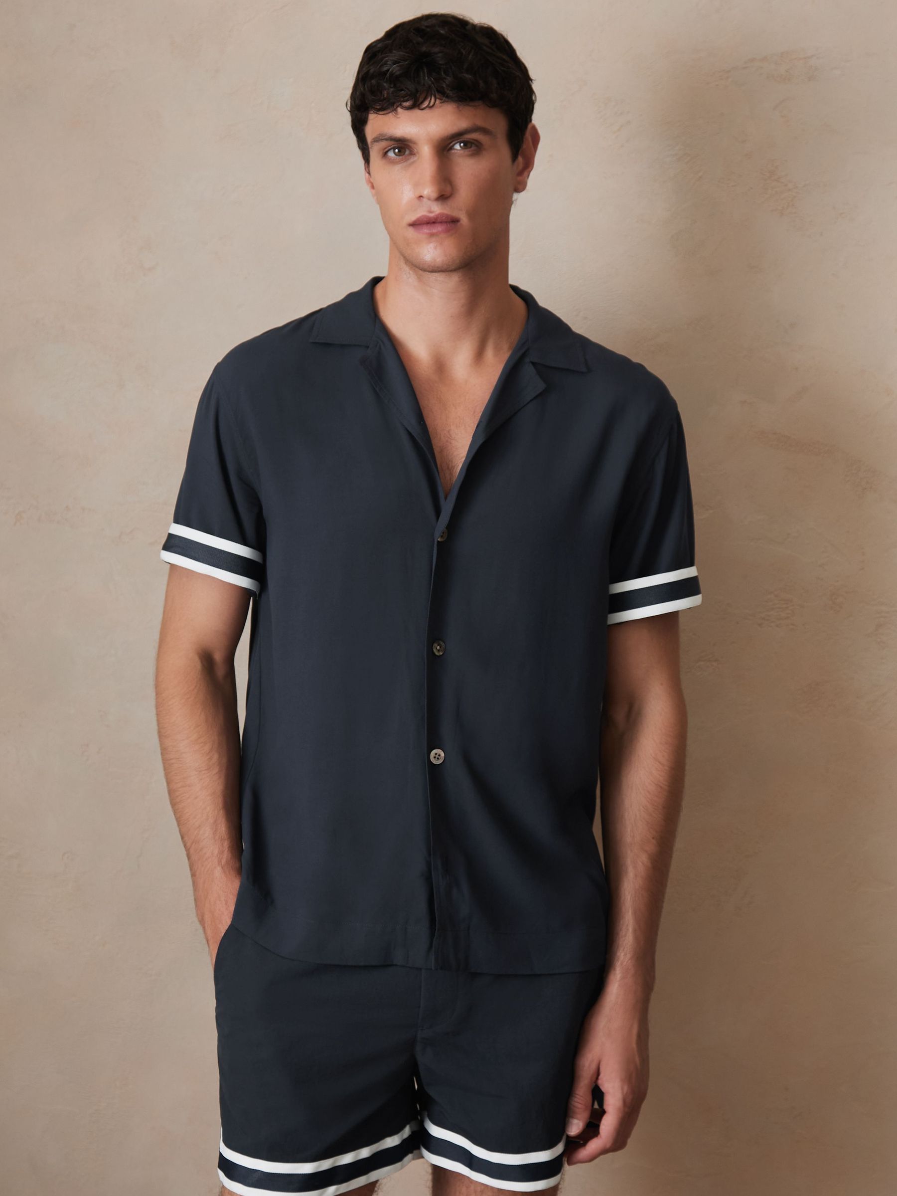 Reiss | Ché Stripe-Cuff Shirt in Navy (F97837) | €140