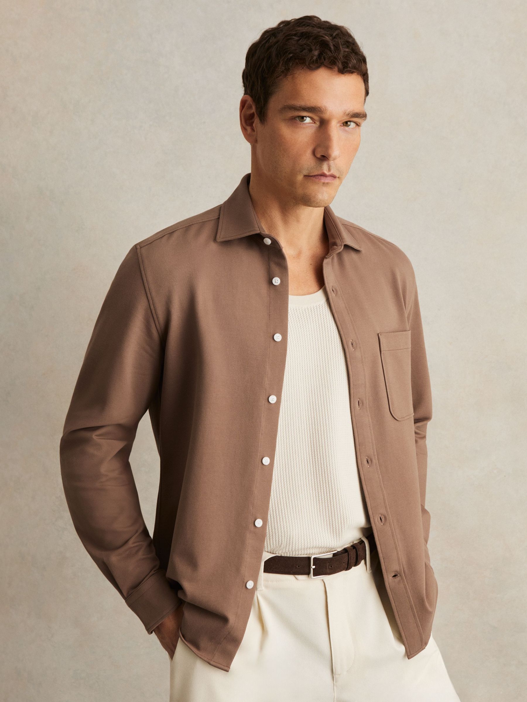 Cotton-Twill Cutaway-Collar Overshirt in Camel (F97871) | US$180