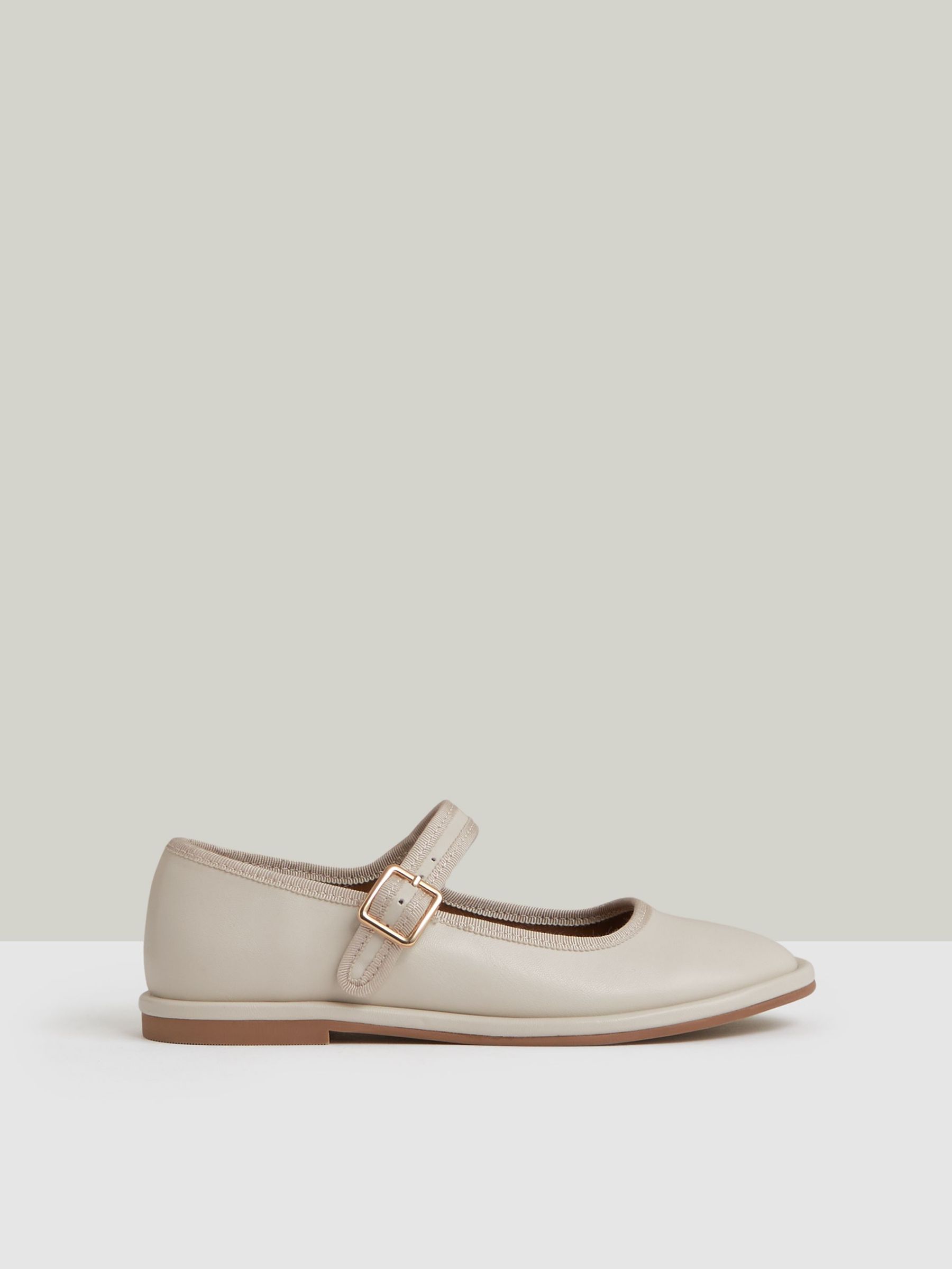 Leather Mary Jane Ballet Pumps in Cream (G00298) | HK$790