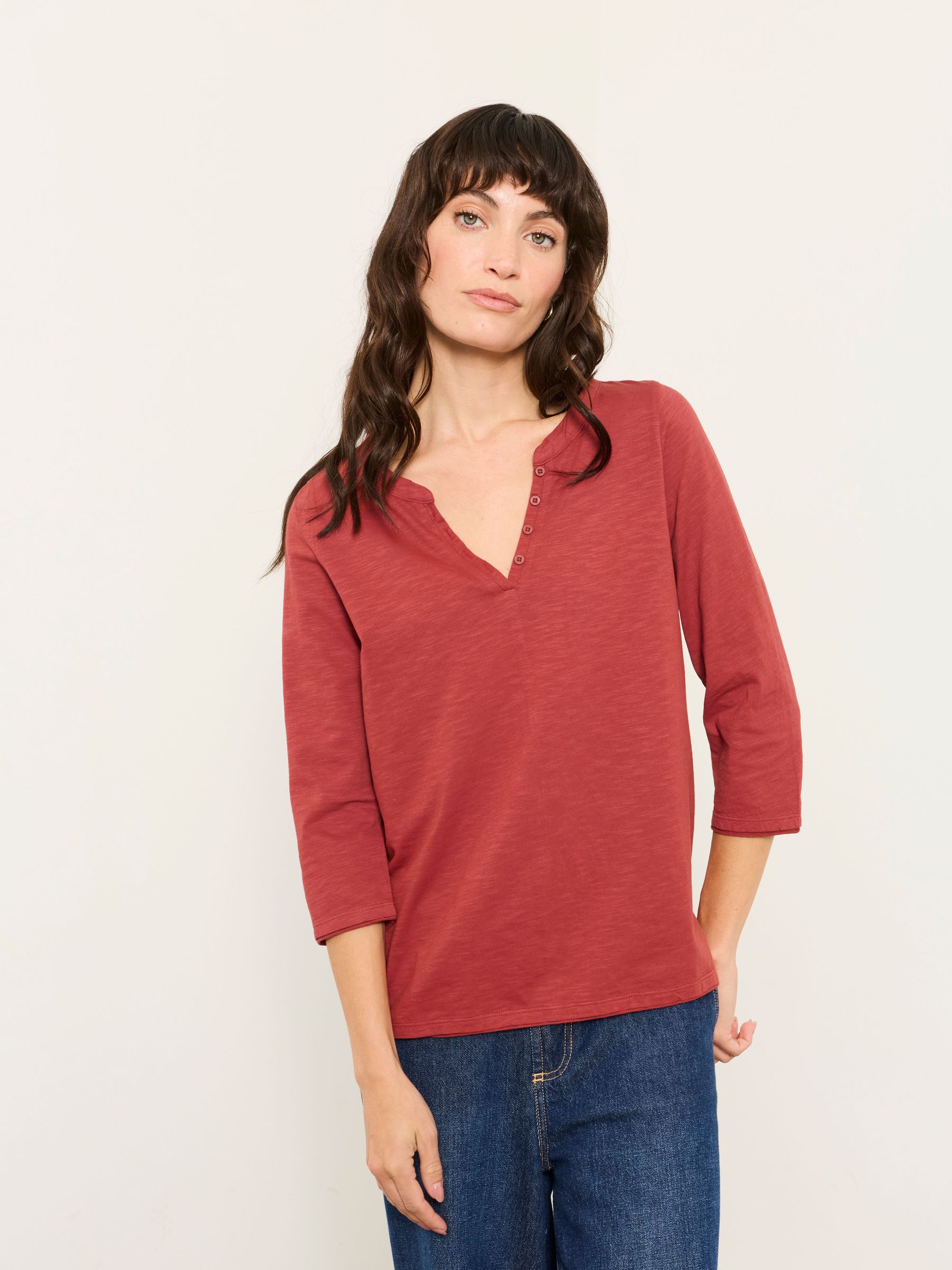 Red - 3/4 Sleeve V-neck T-shirt
