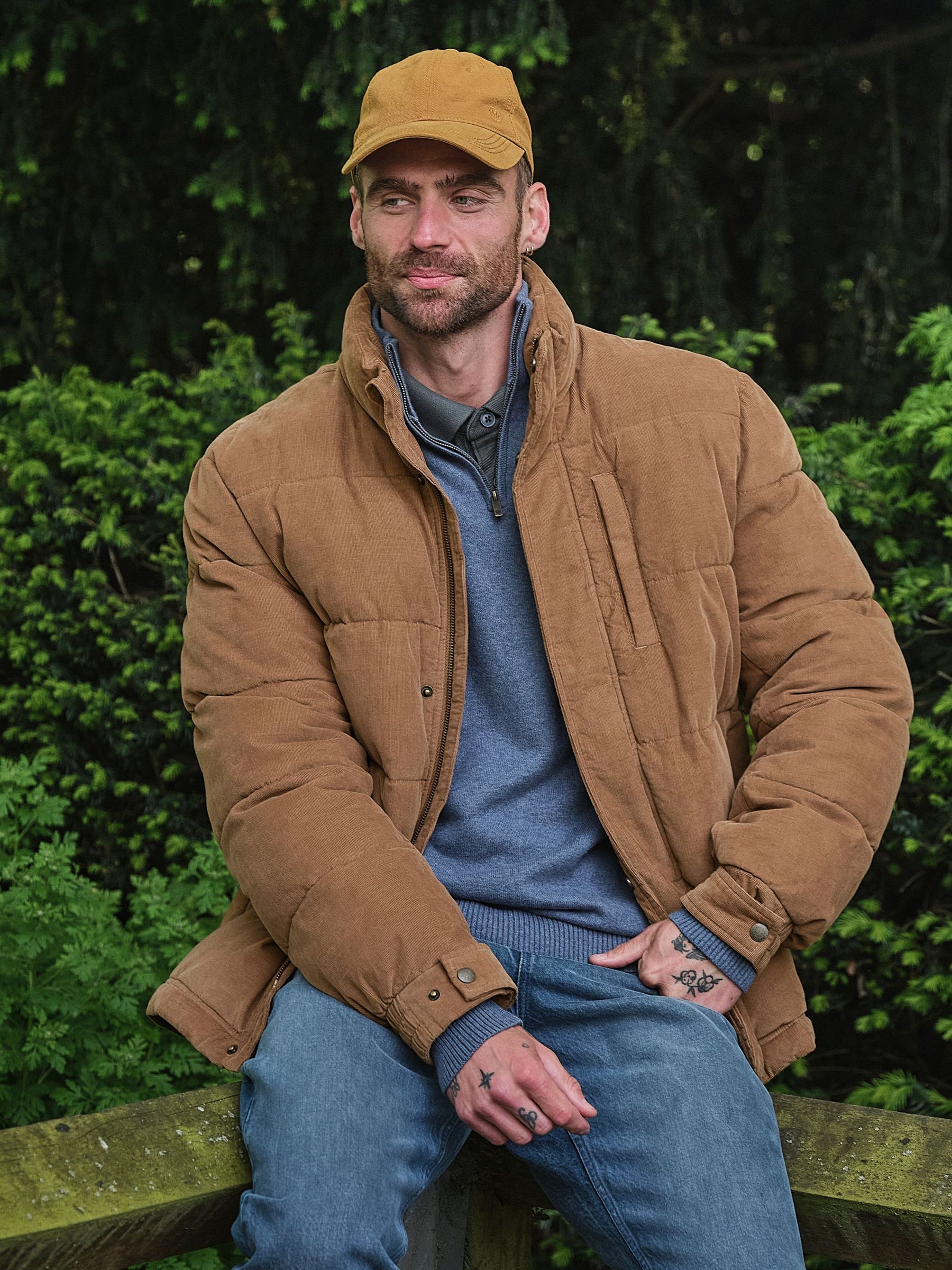 Stone - Regular Cord Padded Jacket