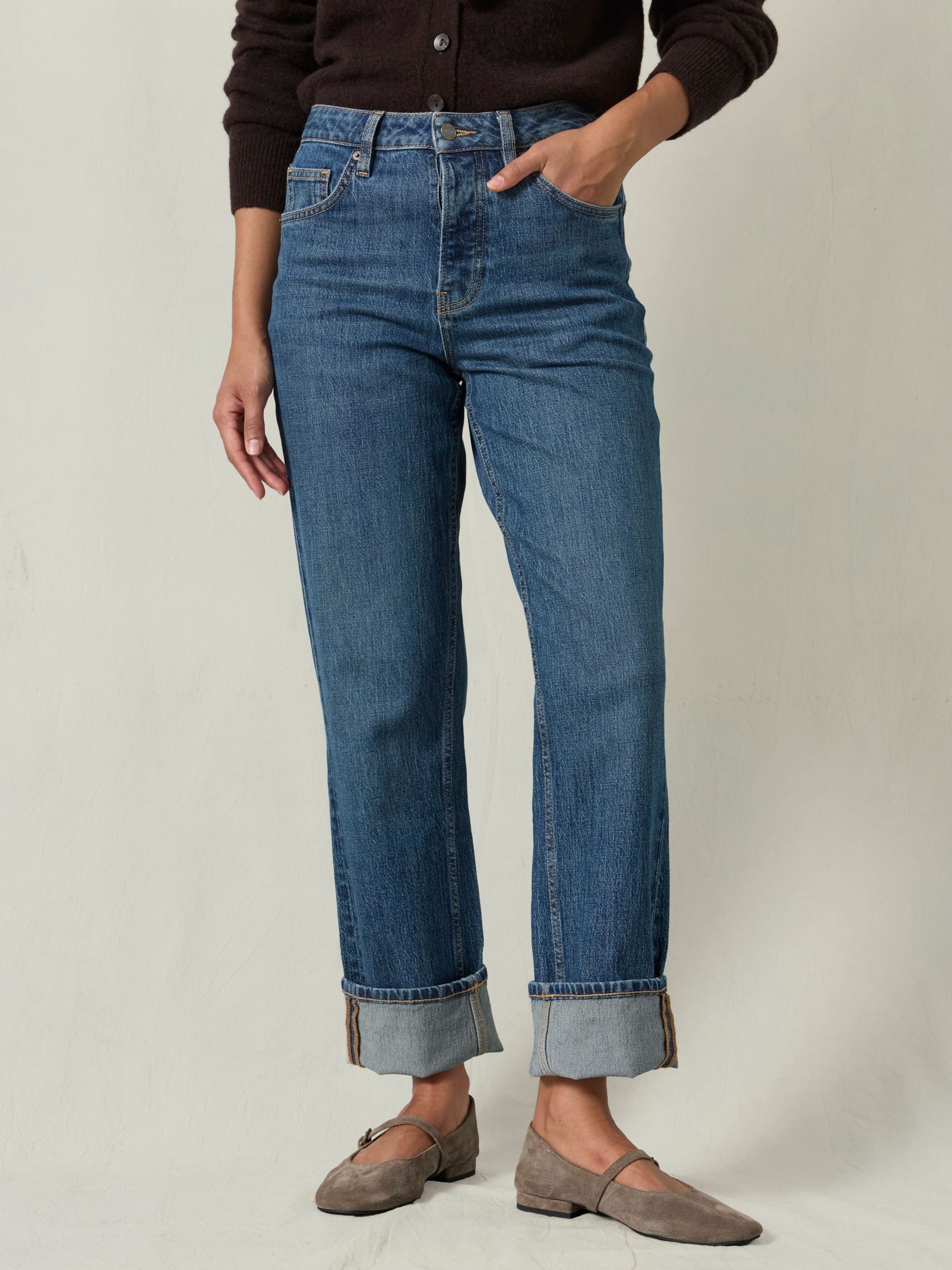 Blue Denim - Jeans