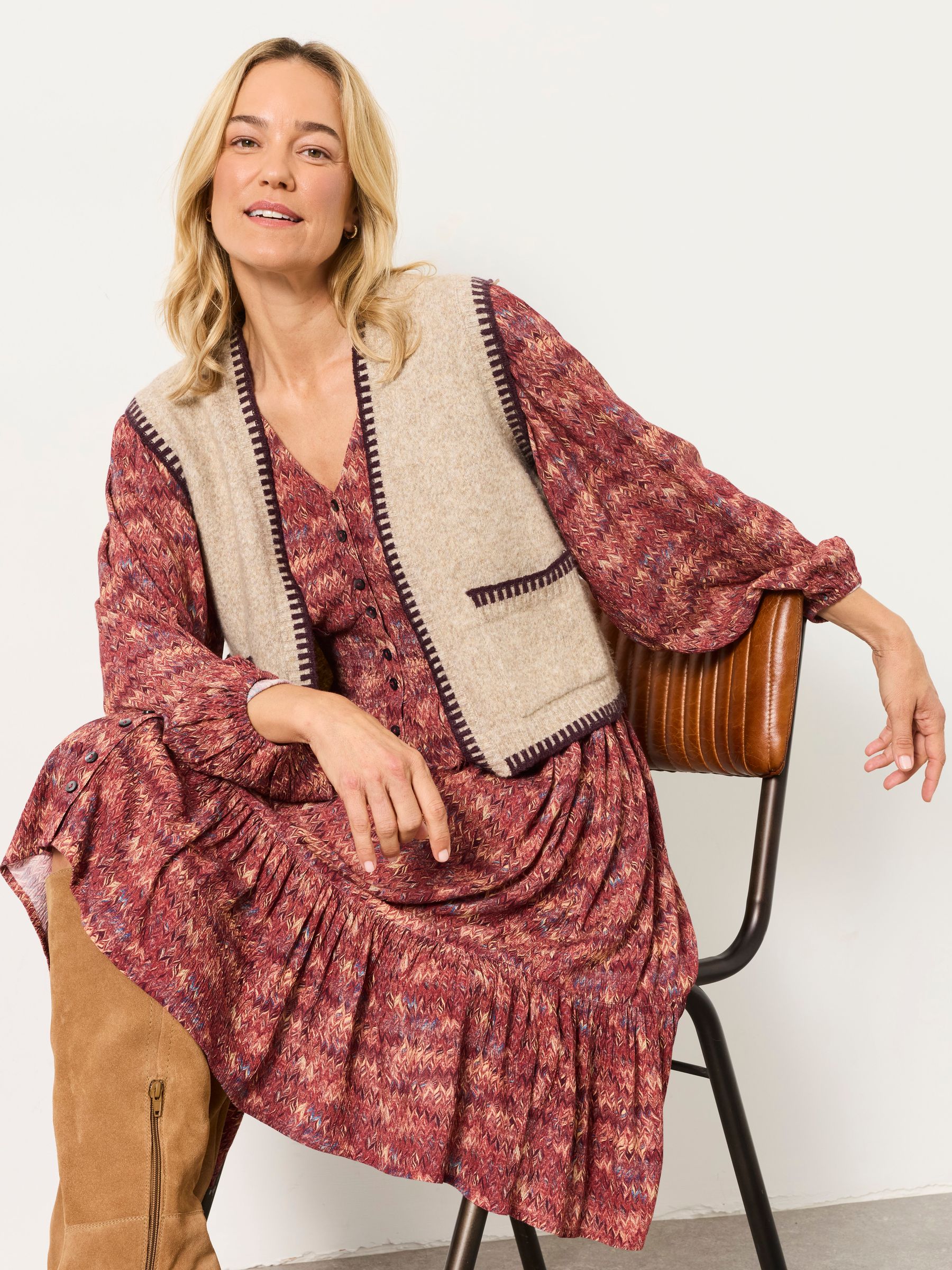 Natural - Knitted Edge To Edge Sleeveless Cardigan