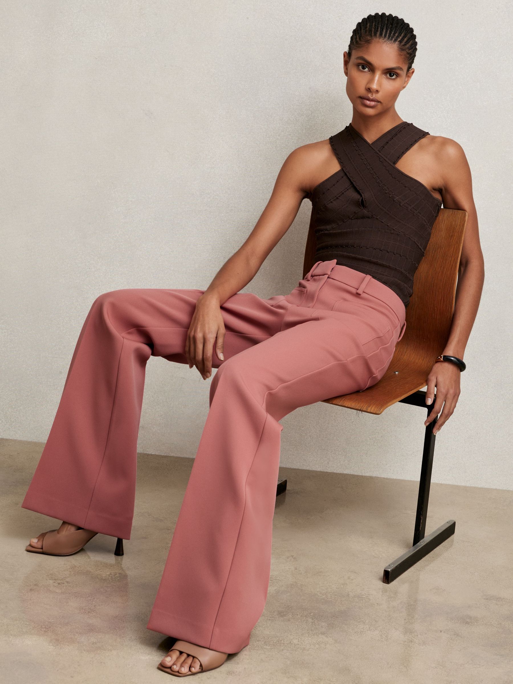 Petite Twill Patch-Pocket Flared Trousers in Pink (H25084) | AED548