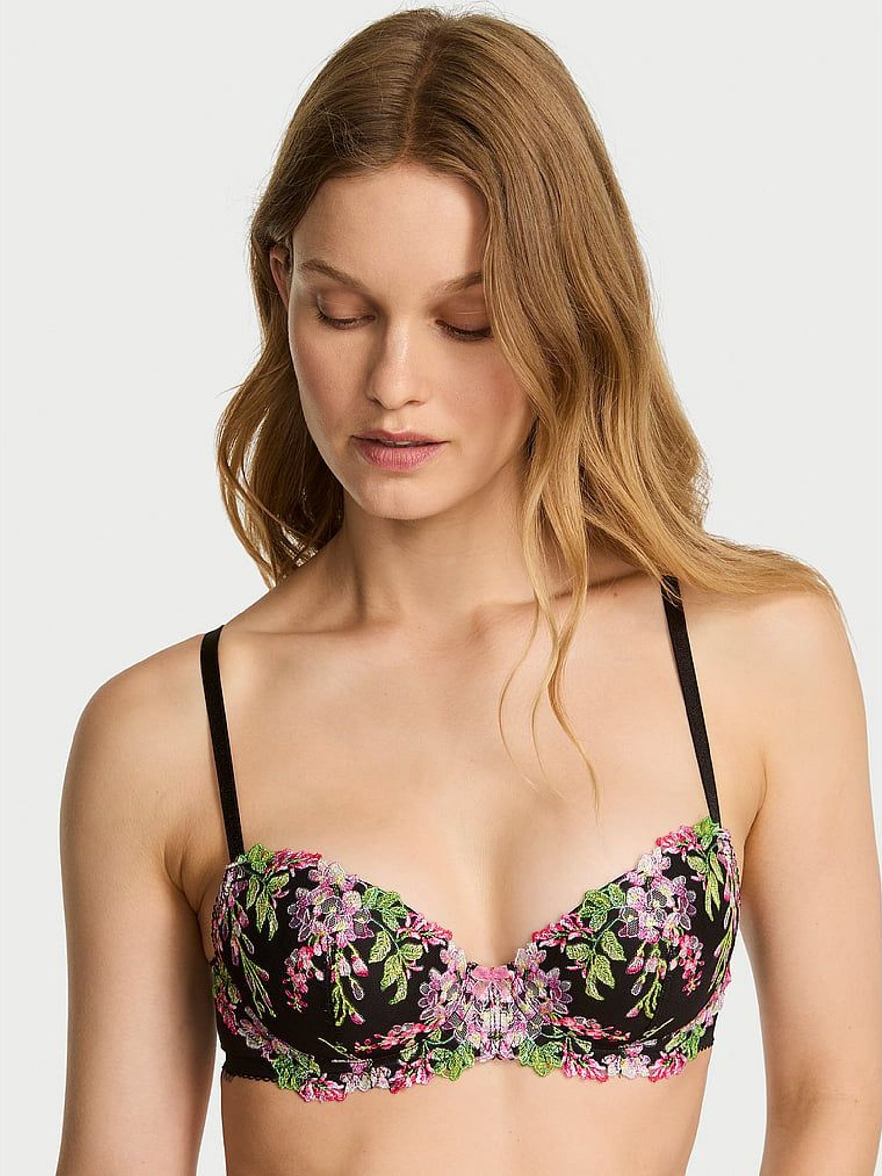 Black Lightly Lined Demi Wisteria Embroidery Bra (H28379) | €87