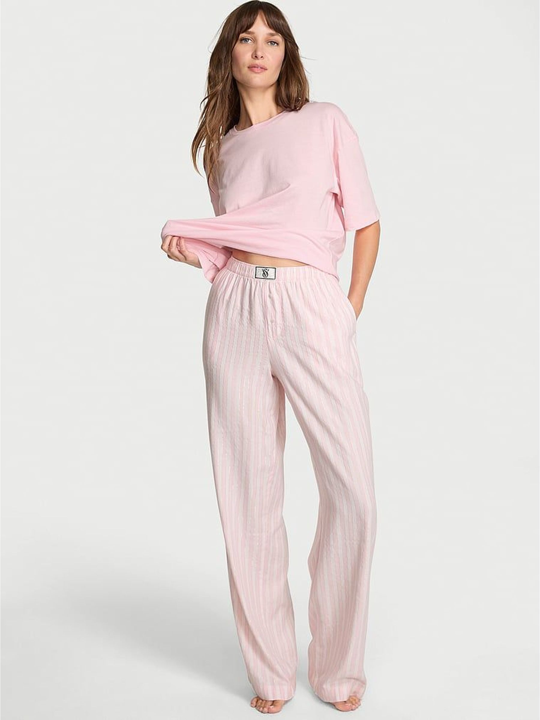 White/ Pretty Blossom Pink Stripe Flannel Short Sleeve Long Pyjama Set (H29476) | €69