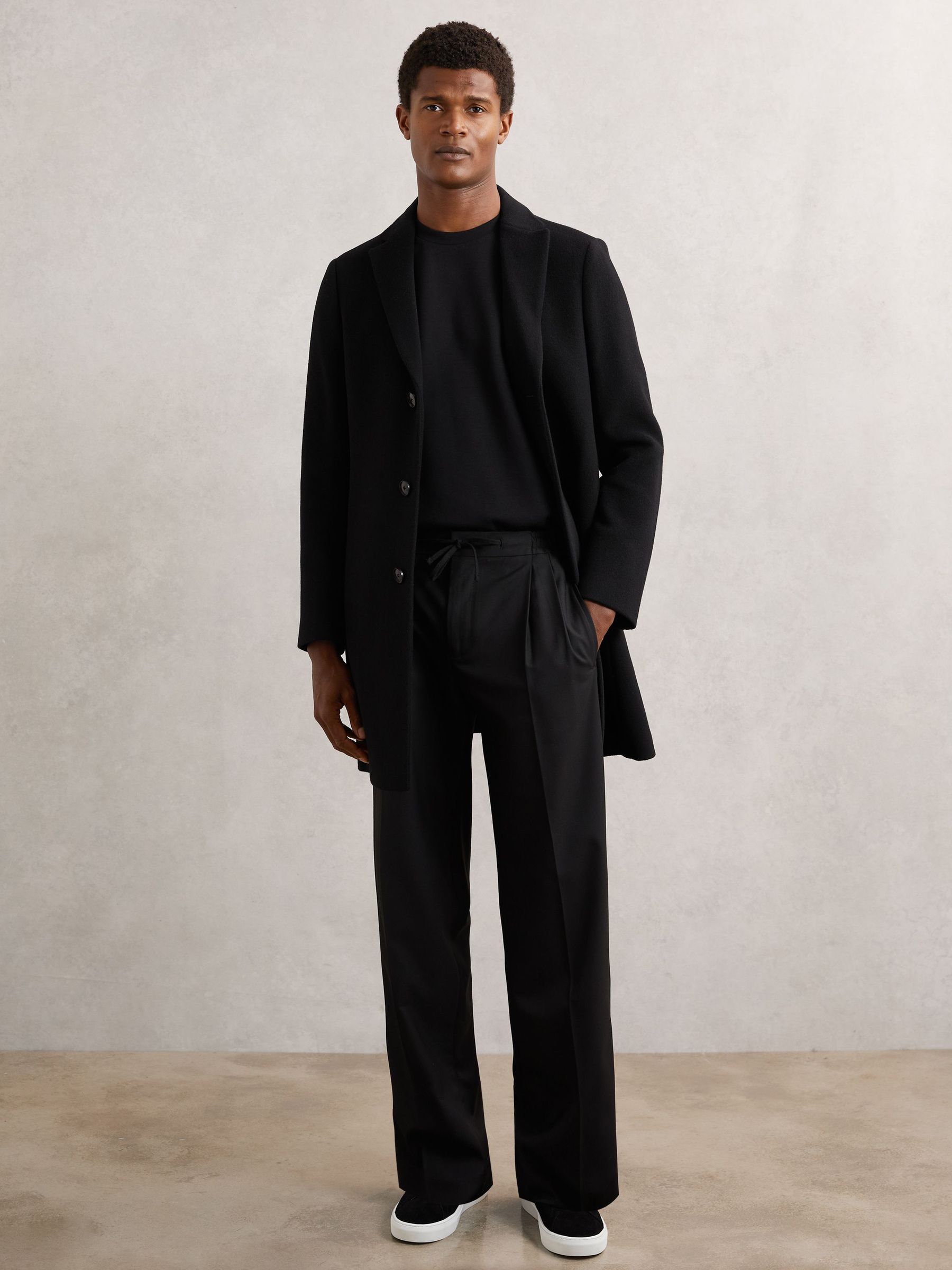 Wide Leg Pleated Drawstring Trousers in Black (H29647) | 810 QAR