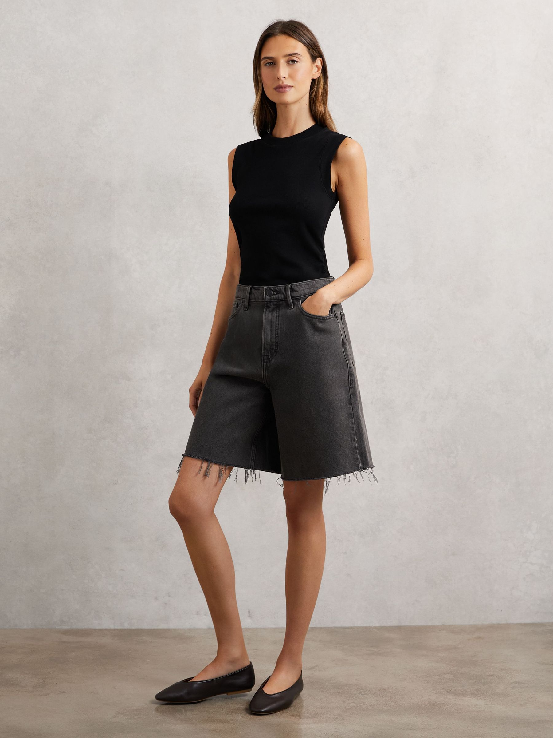 Shorts in Black (H29659) | €180