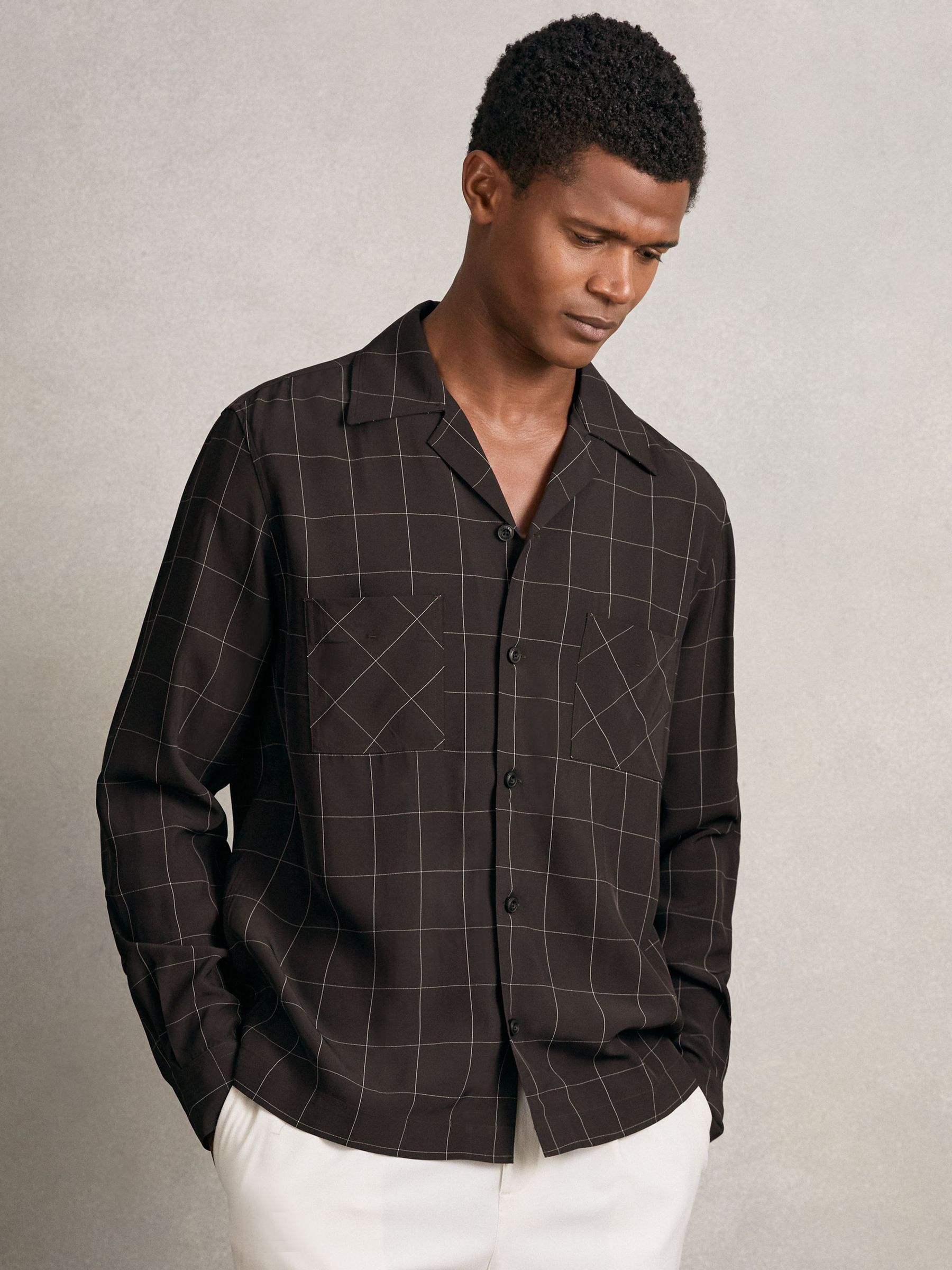 Windowpane-Check Cuban-Collar Shirt in Dark Brown (H44713) | €155