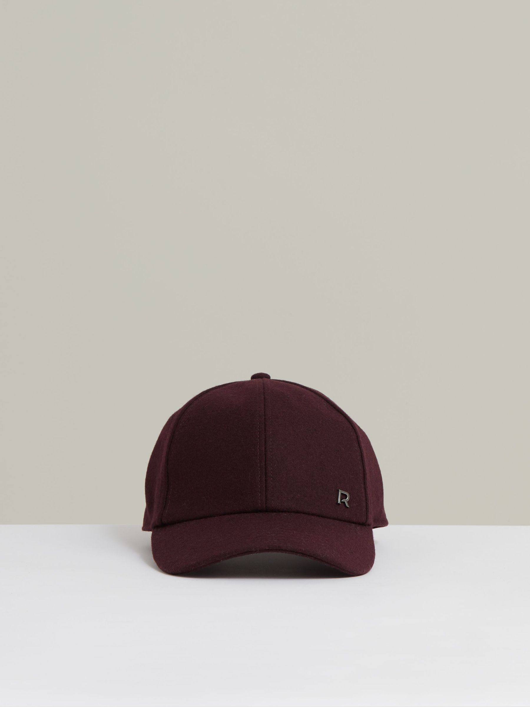 Wool-Blend Flannel Baseball Cap in Burgundy (H44746) | ₪335