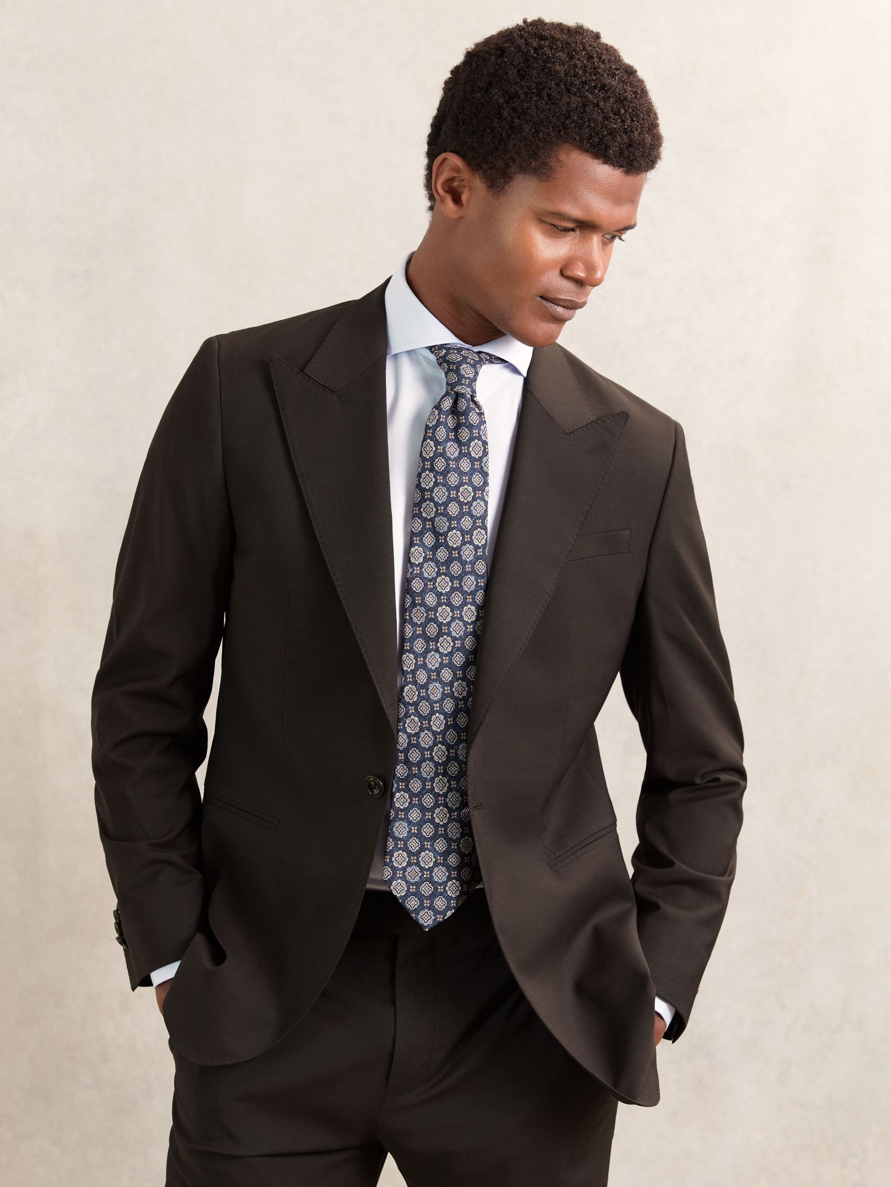 Regular-Fit Single-Breasted Wool-Blend Suit Blazer in Chocolate Brown (H52252) | CA$665