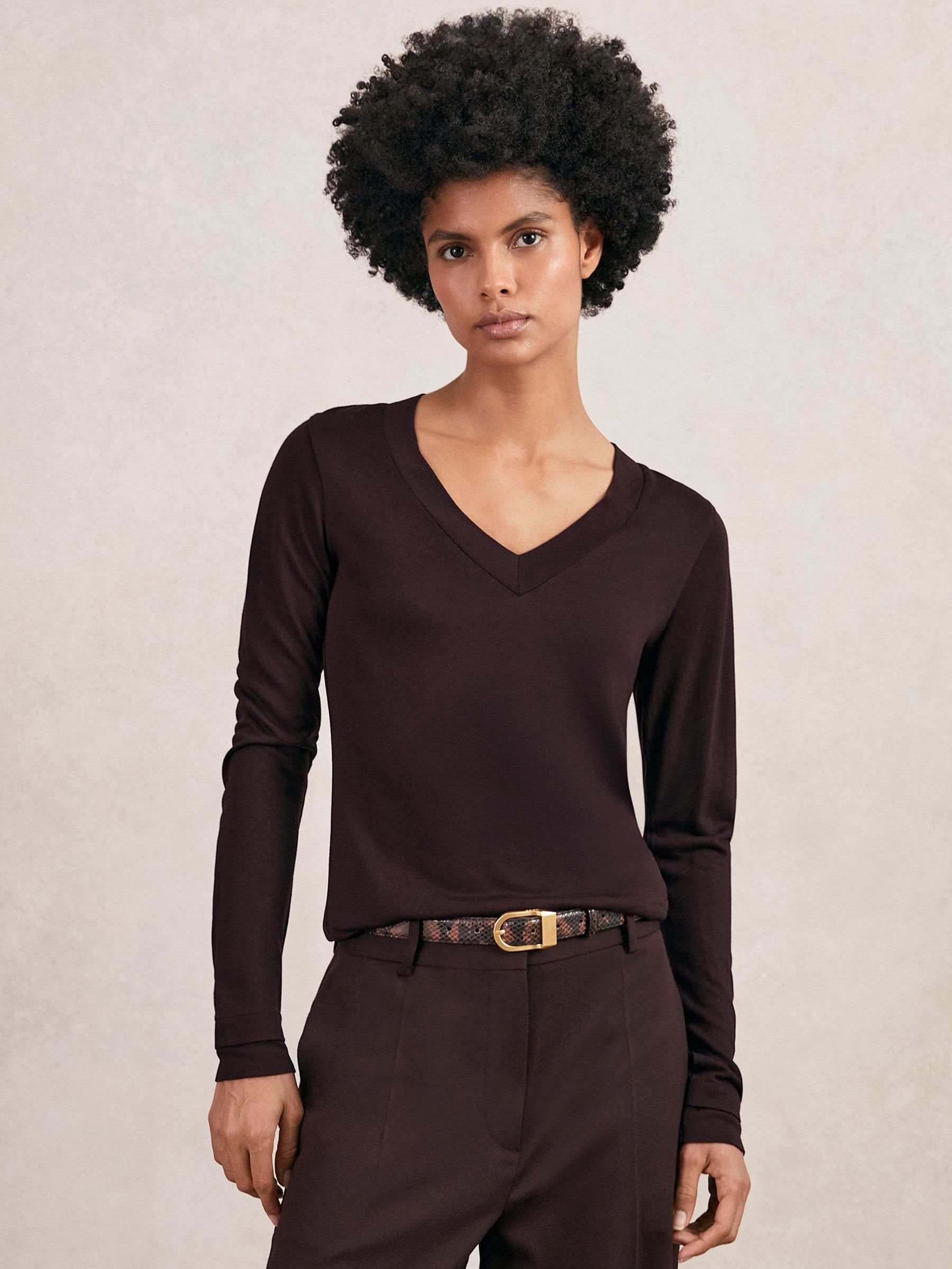 Jersey V-Neck Top in Plum (H57212) | 370 QAR
