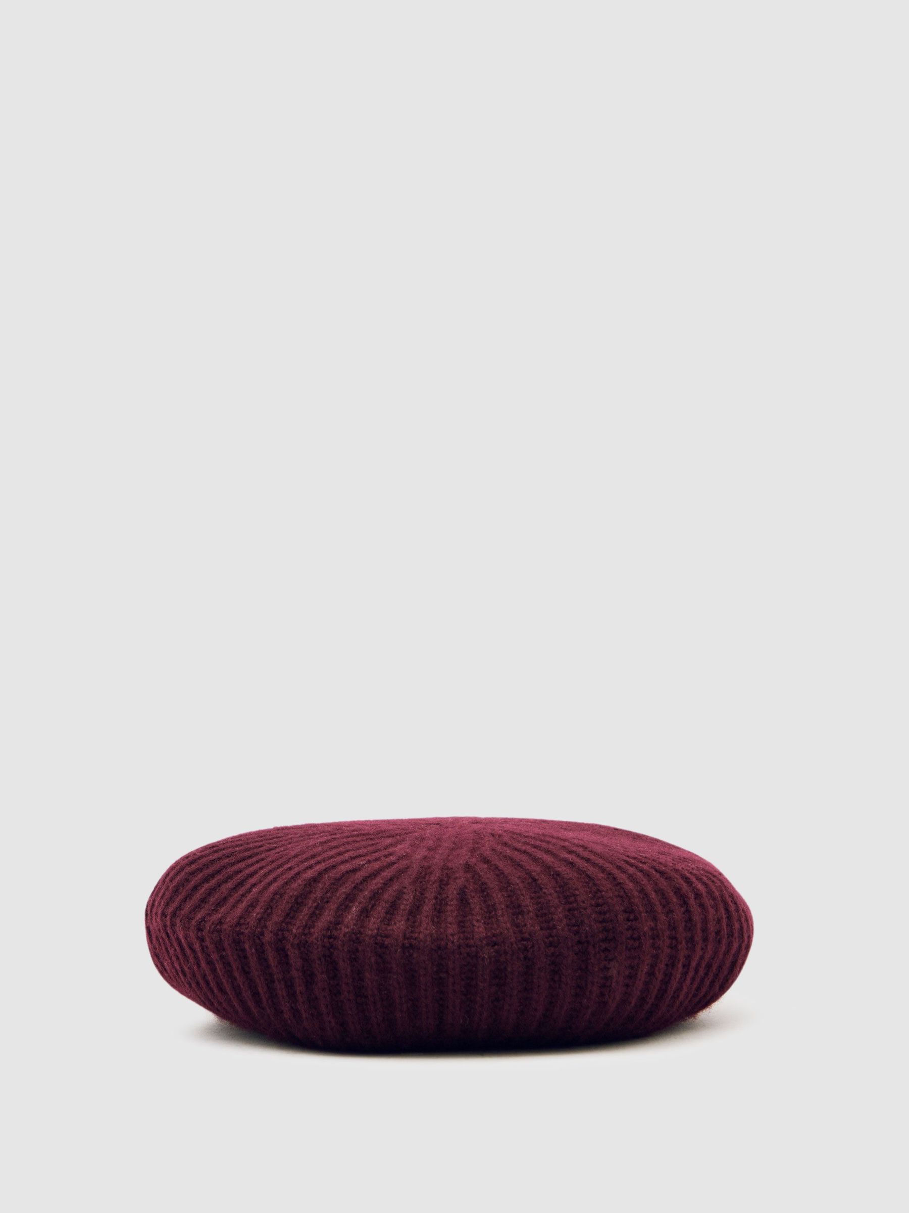 Wool-Blend Rib-Knit Beret With Cashmere in Berry (H60504) | 155 QAR