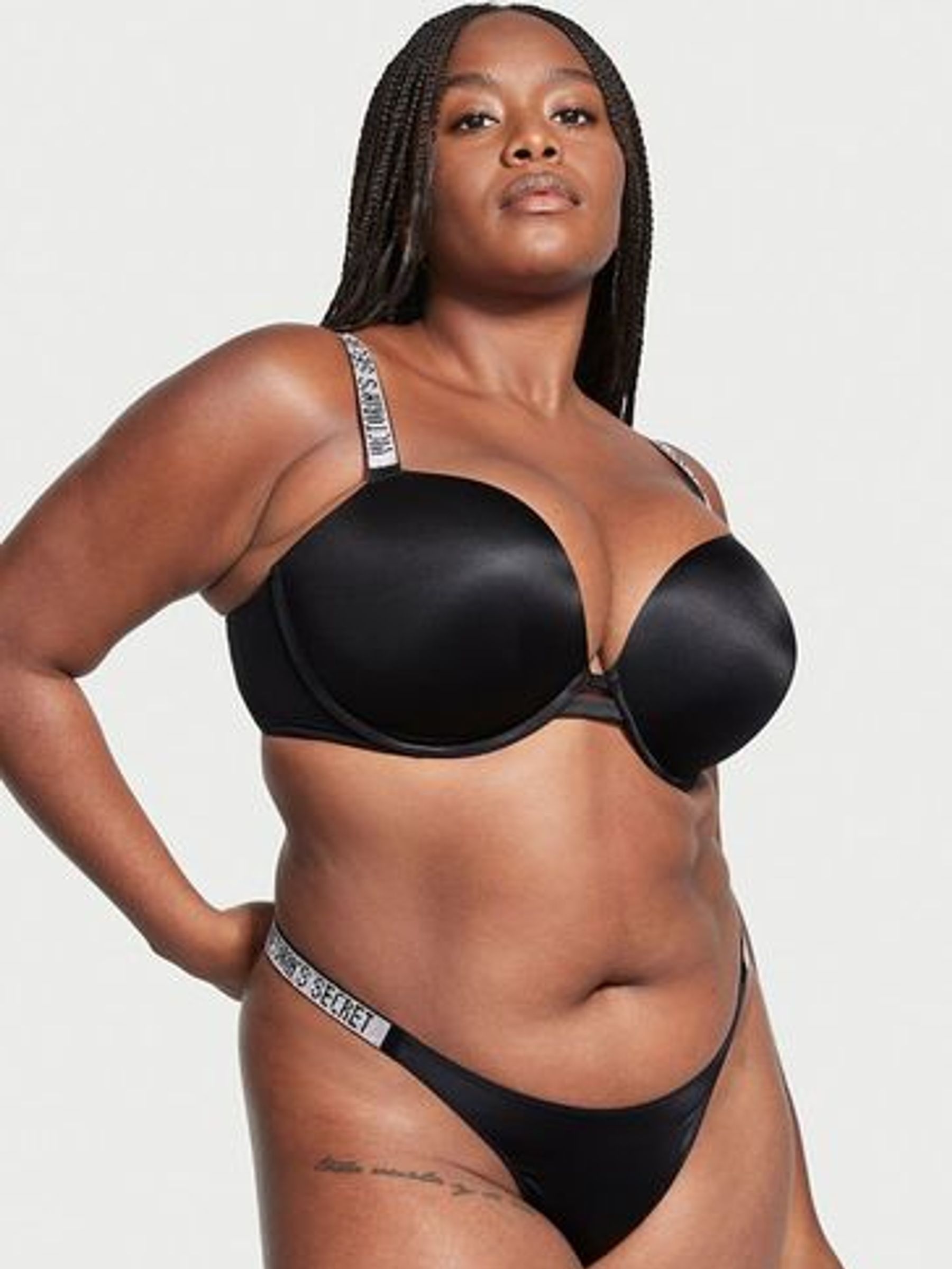 Black Push Up Shine Strap Bra (H64782) | €75