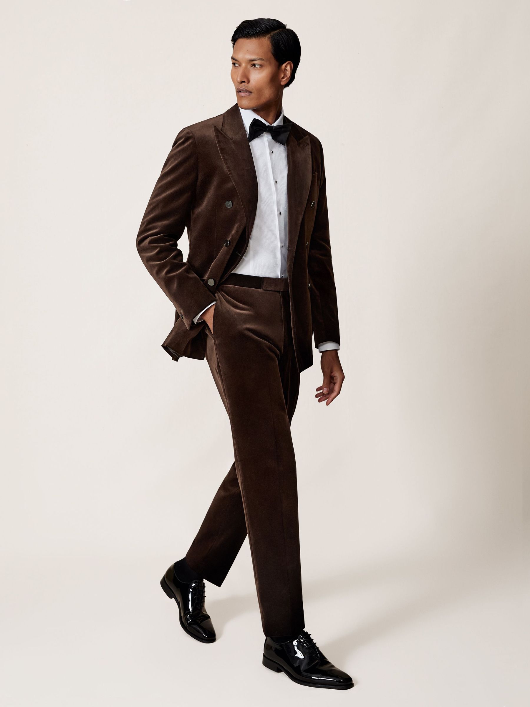 Velvet Tailored-Fit Suit Trousers in Chocolate Brown (H65979) | DKK1,610