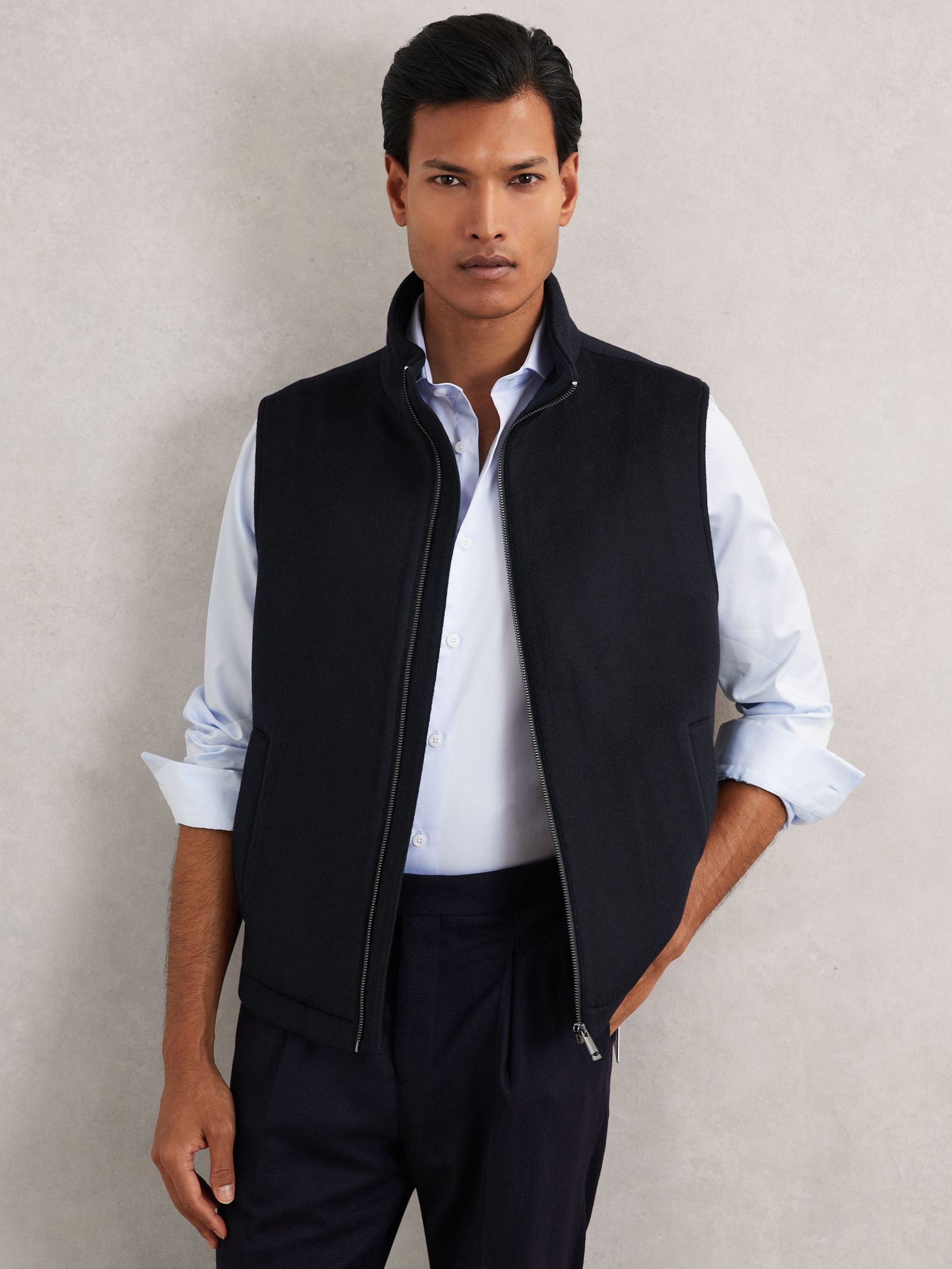 Wool-Blend Funnel-Neck Gilet in Navy (H66145) | 1435 zł