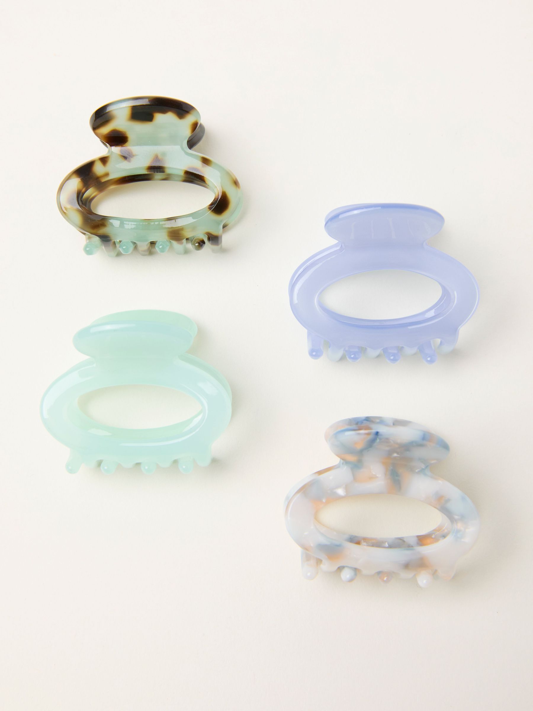 Blue 4 Pack Oval Clips (H69027) | €21.50