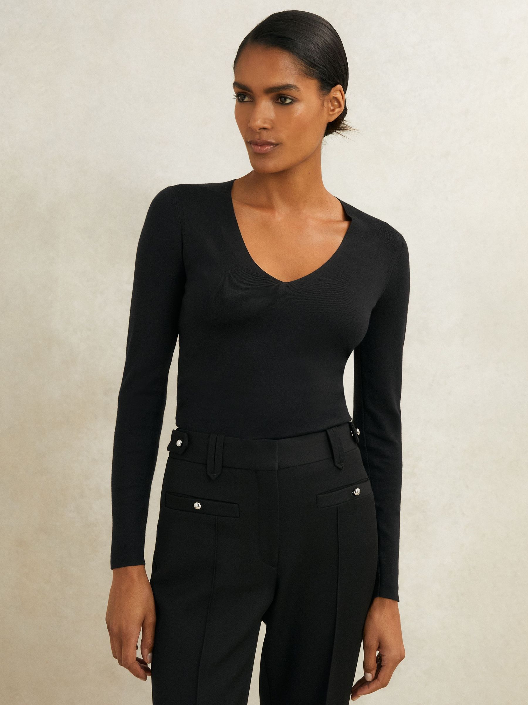 Atelier Knitted Silk-Blend Top in Black (H69192) | 845 QAR