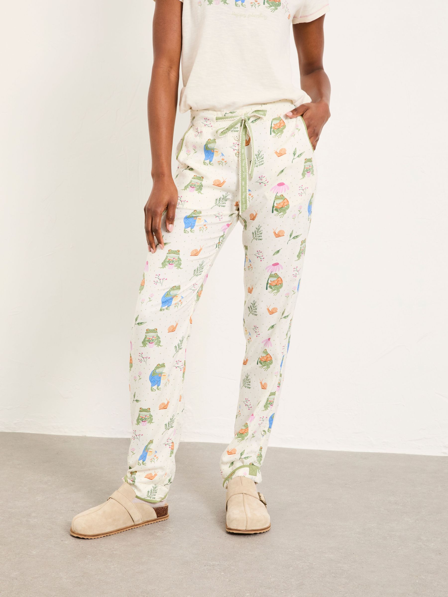 Eva Ivory Frog Print Pyjama Bottom (H69683) | $69